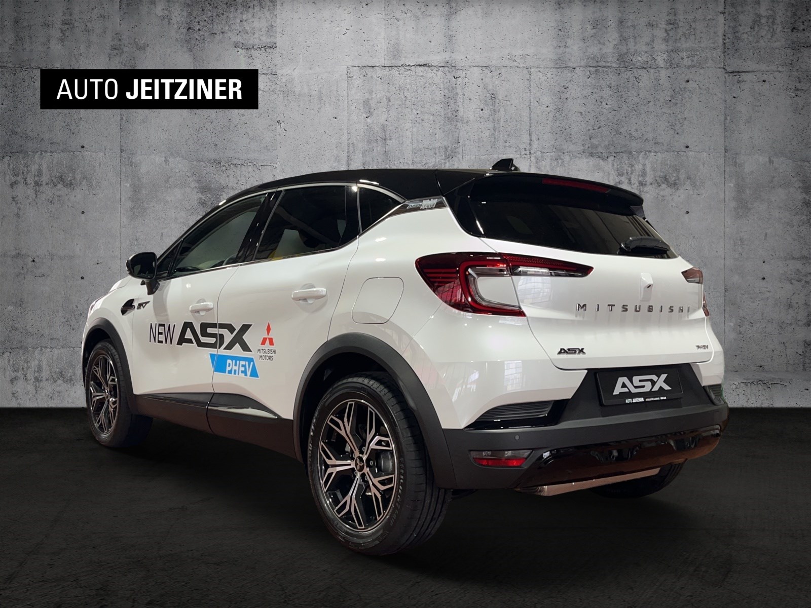 MITSUBISHI ASX 1.6 PHEV Saisho-showroom-element-1
