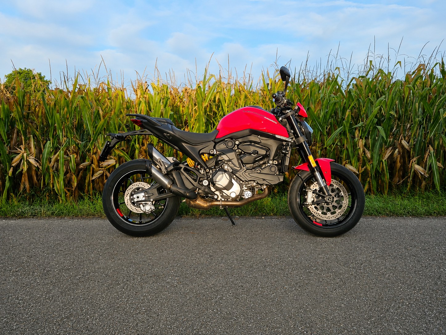 DUCATI MONSTER 937-image-0