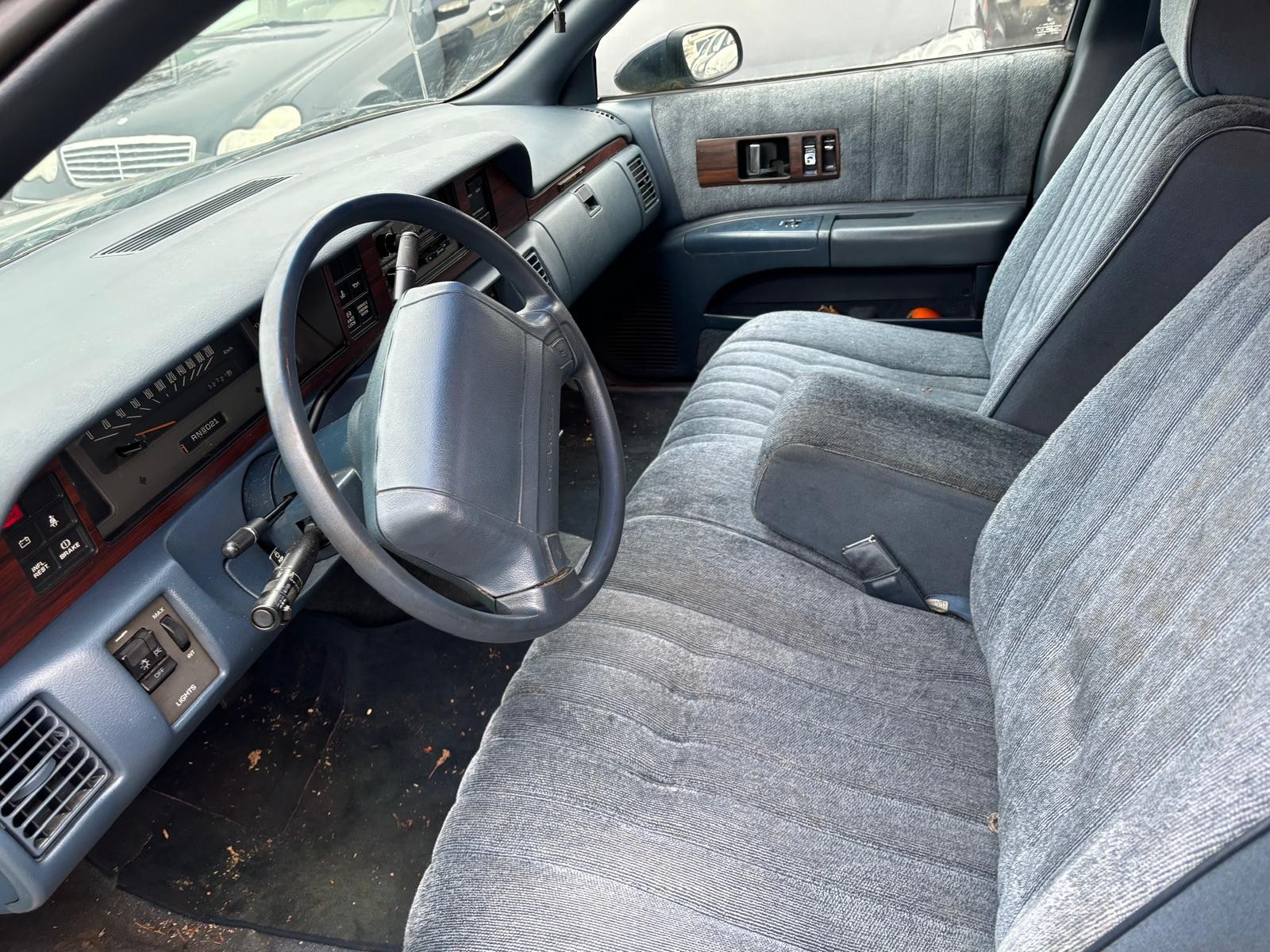 CHEVROLET CAPRICE-image-5