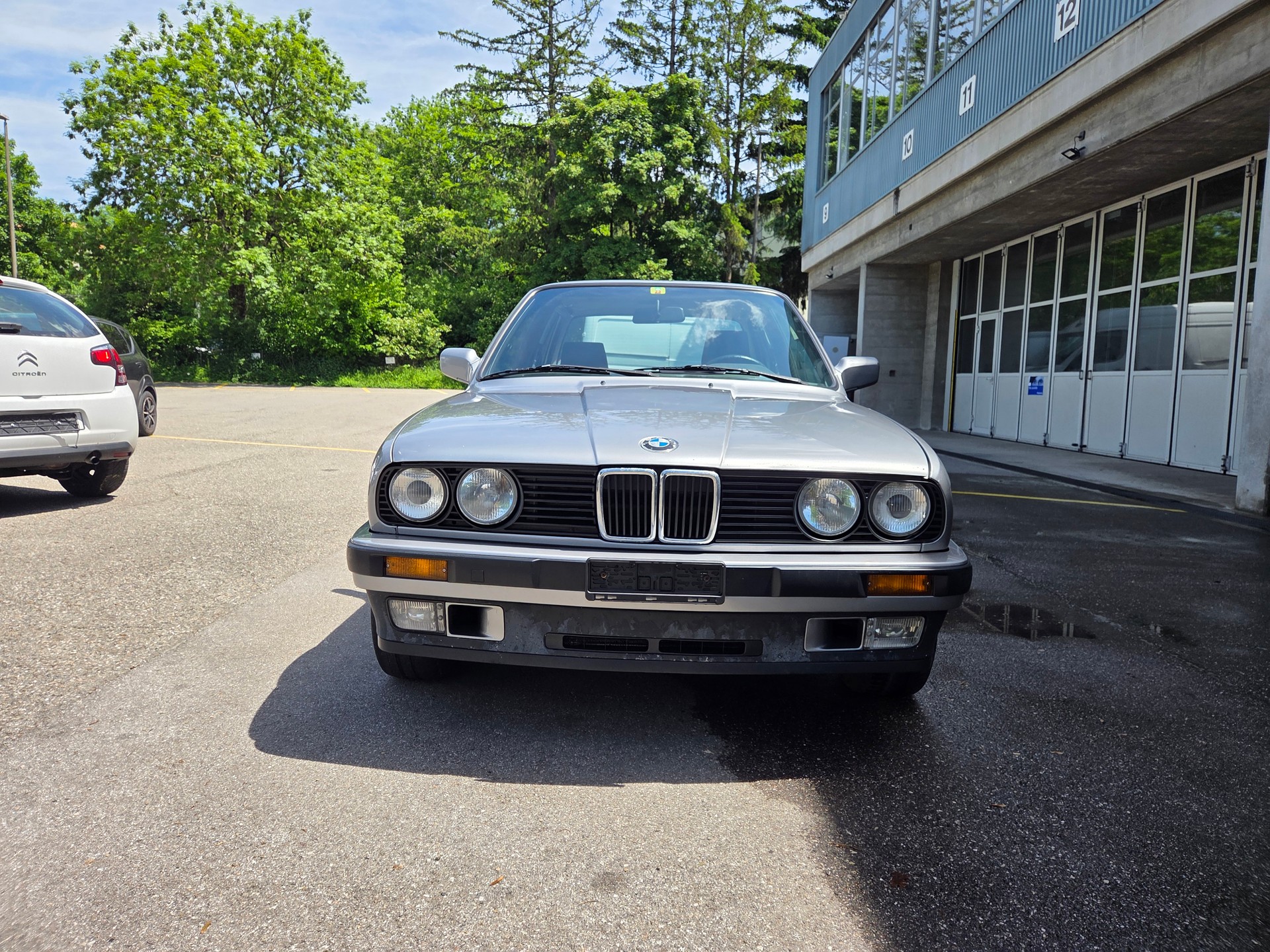 BMW 325iX A-image-1