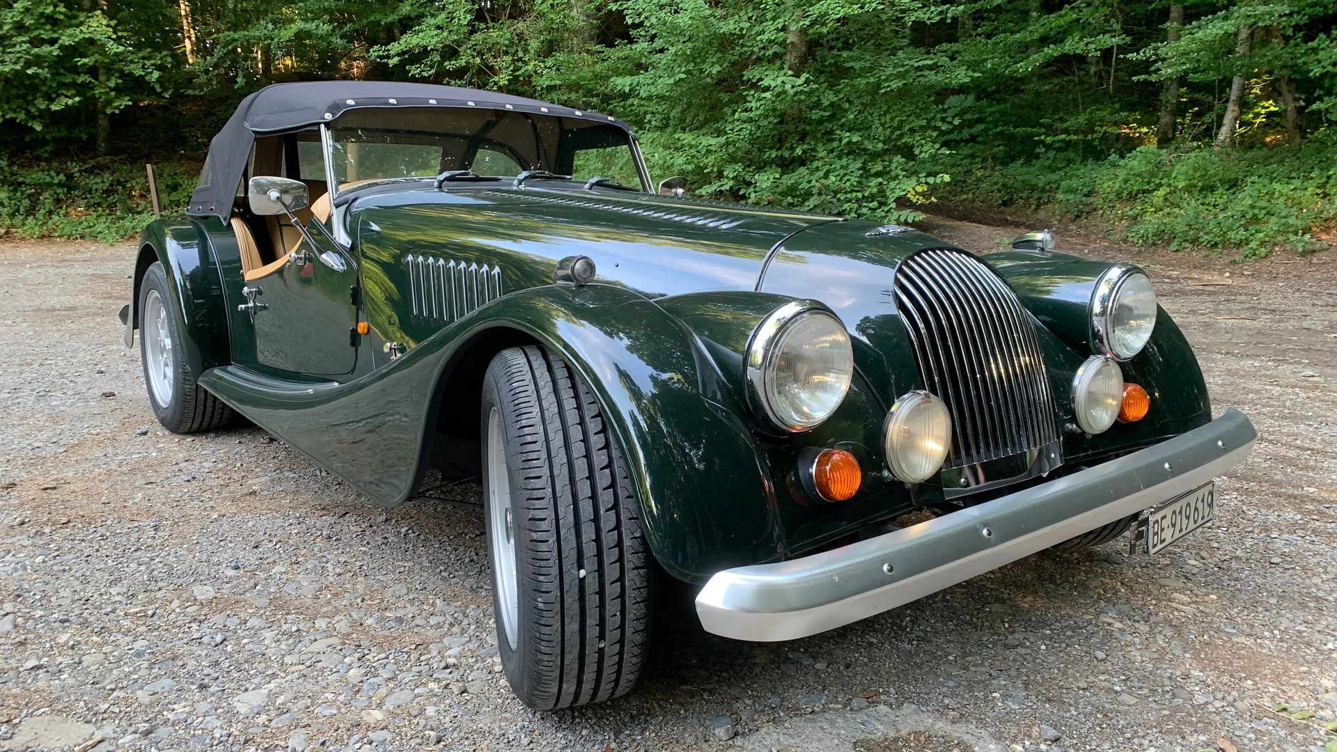 MORGAN + 8 Roadster-image-3