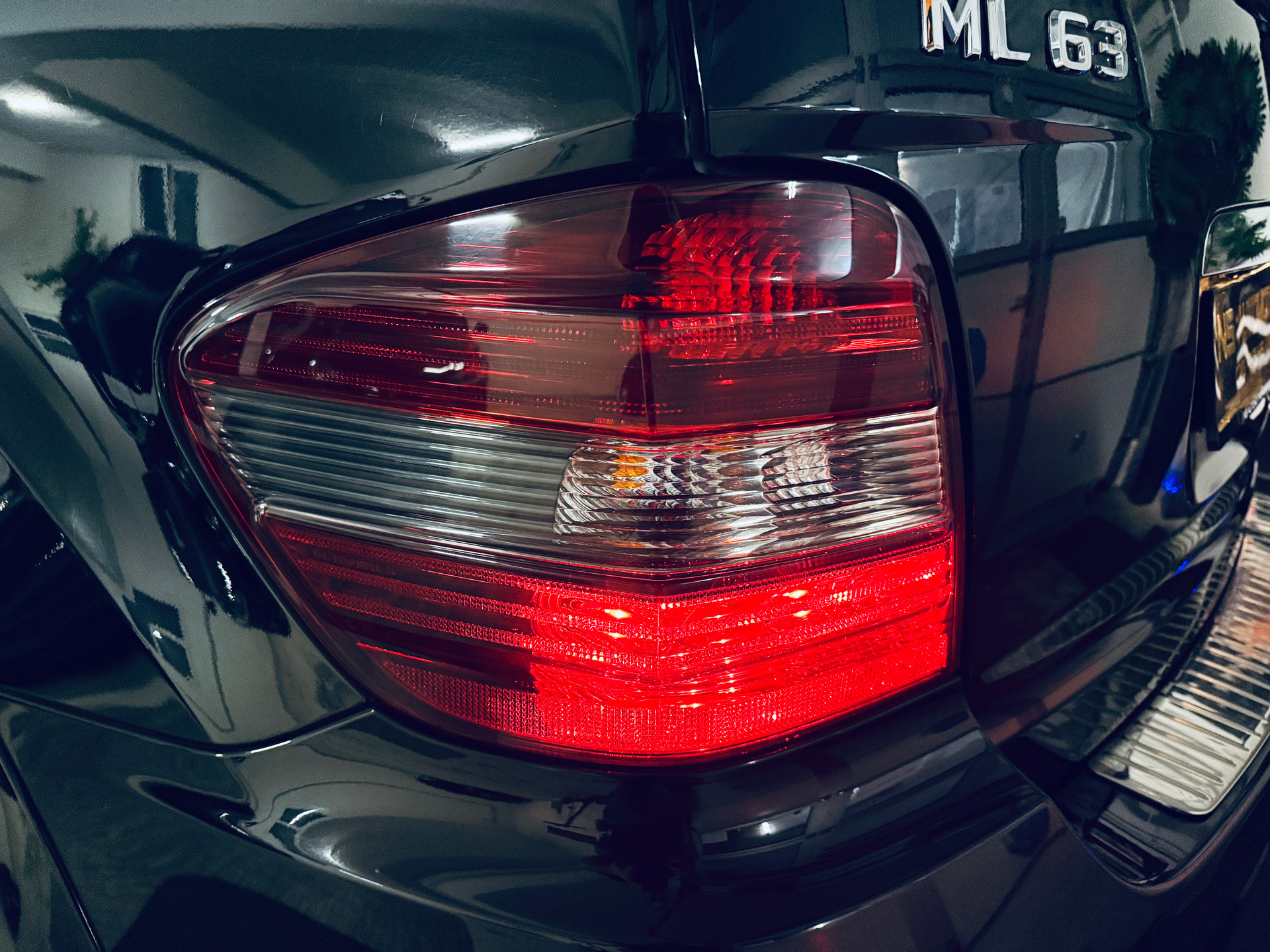 MERCEDES-BENZ ML 63 AMG 4Matic Speedshift-image-8