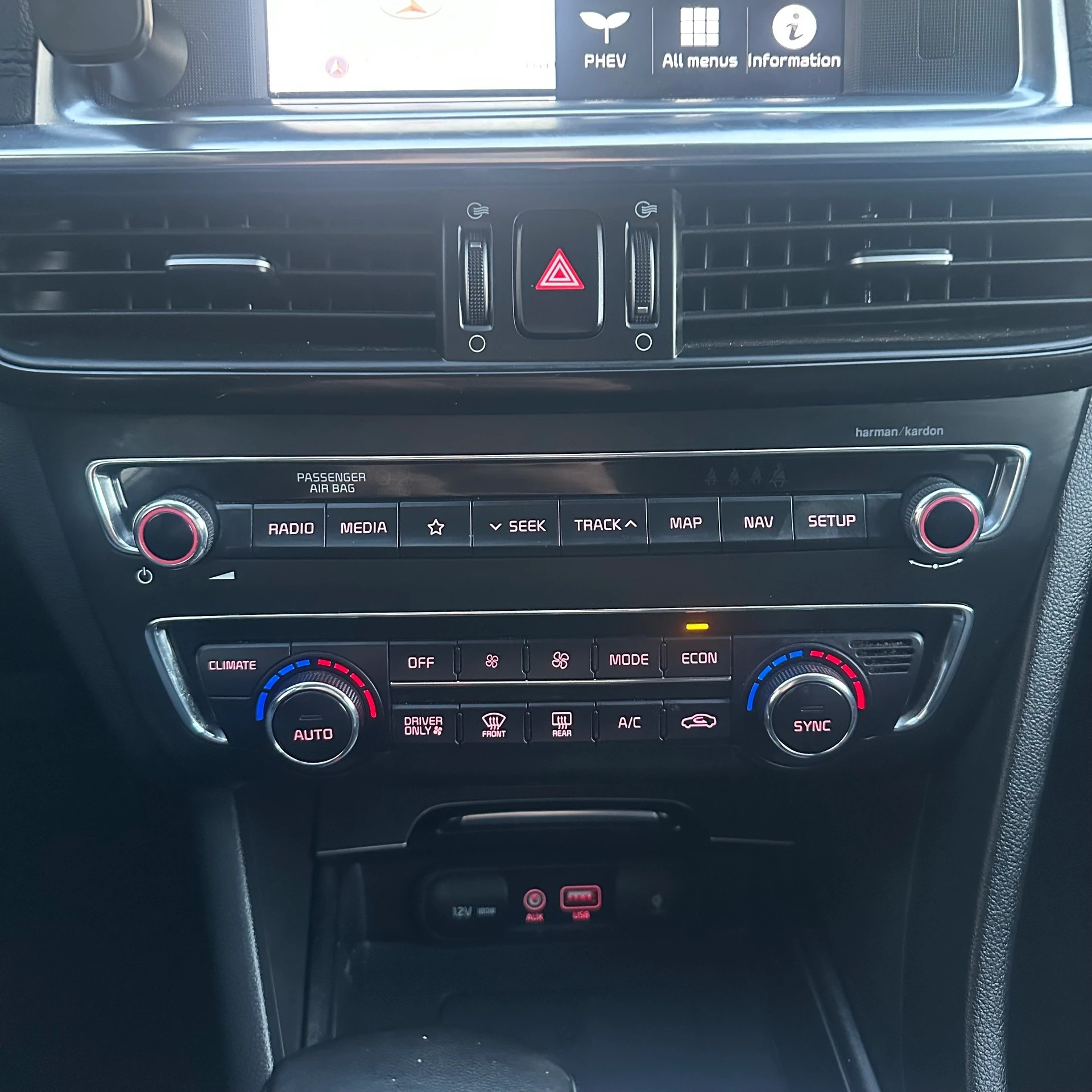 KIA Optima SW 2.0 T-GDI Plug-in Hybrid Automat-image-21