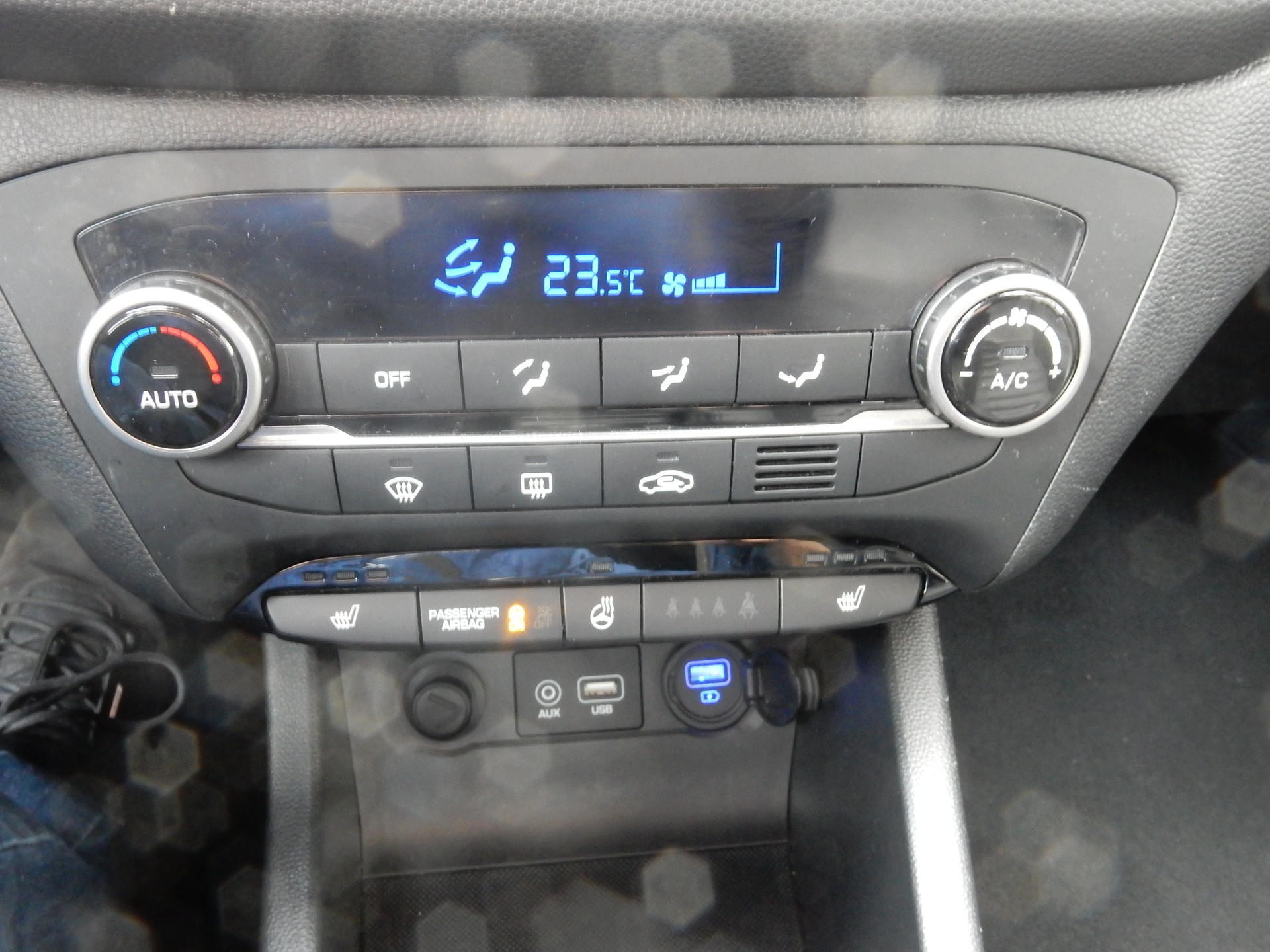 HYUNDAI i20 1.0 T-GDi Vertex-image-12