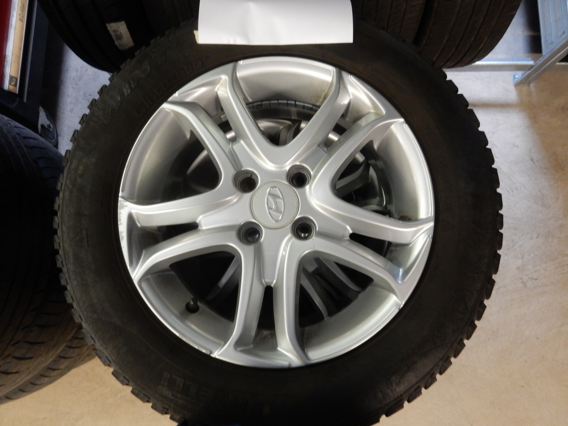 HYUNDAI i20 1.0 T-GDi Vertex-image-24