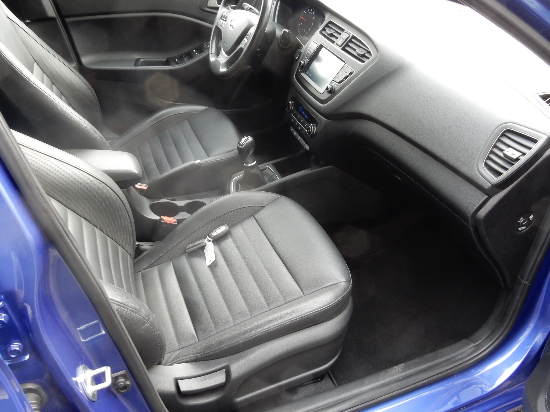 HYUNDAI i20 1.0 T-GDi Vertex-image-21