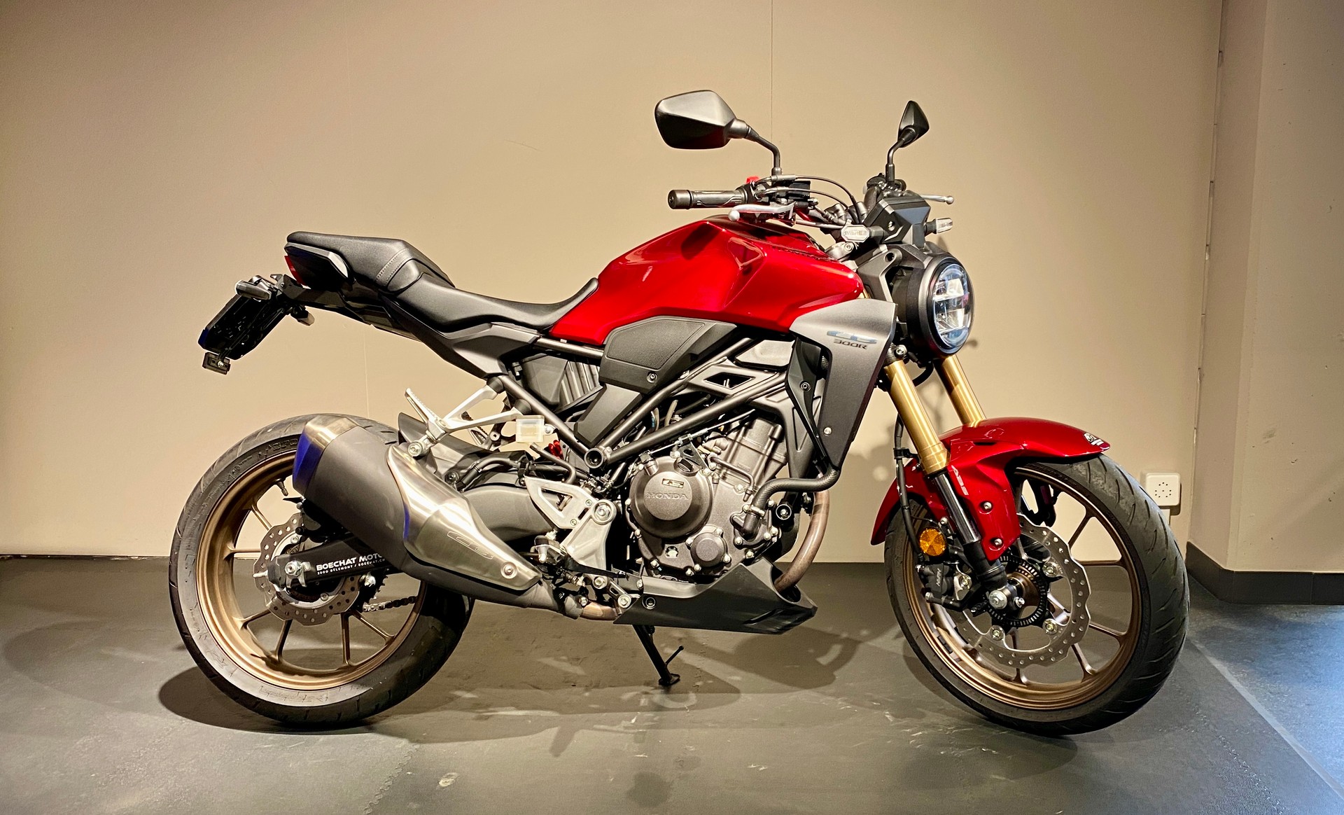 HONDA CB 300