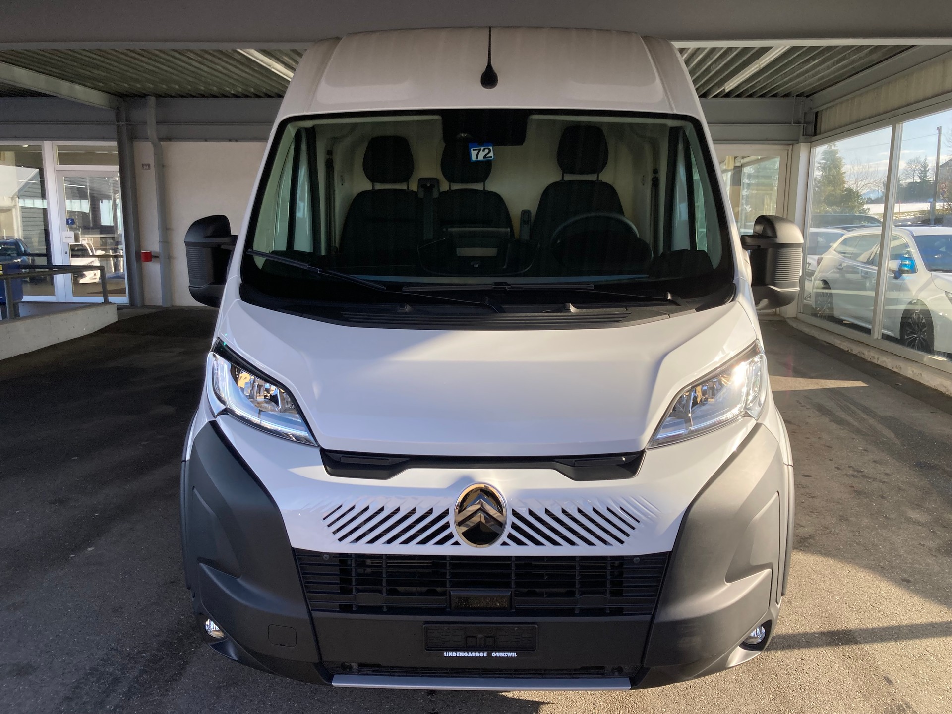 CITROEN Jumper 35+ 2.2 BlueHDi 180 L4H2 Kasten-image-1