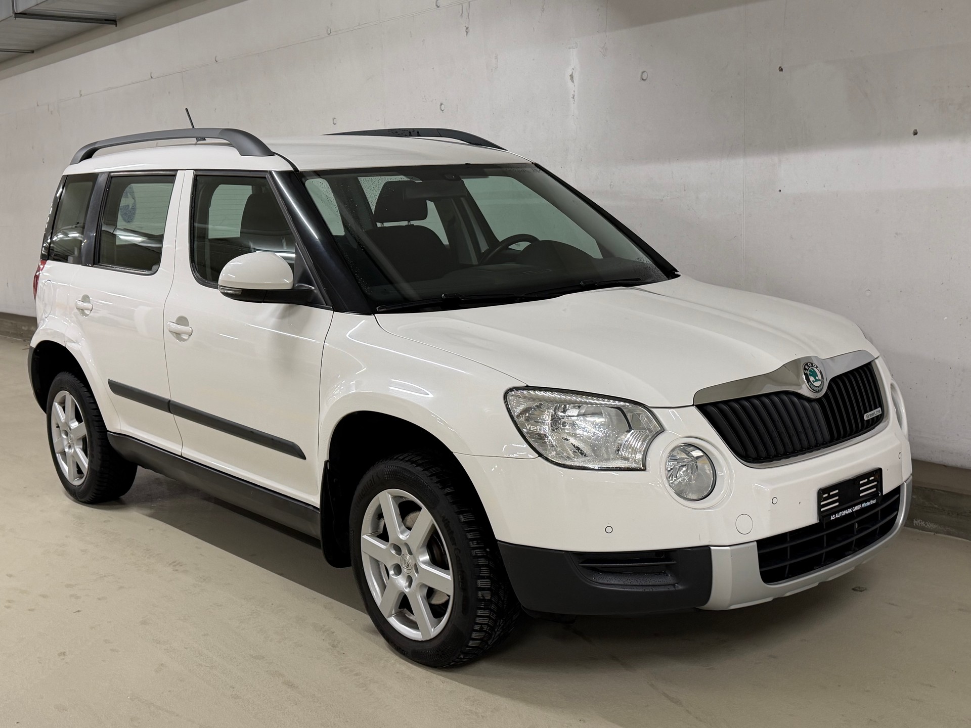 SKODA Yeti 1.6 TDI GL Ambition-showroom-element-2