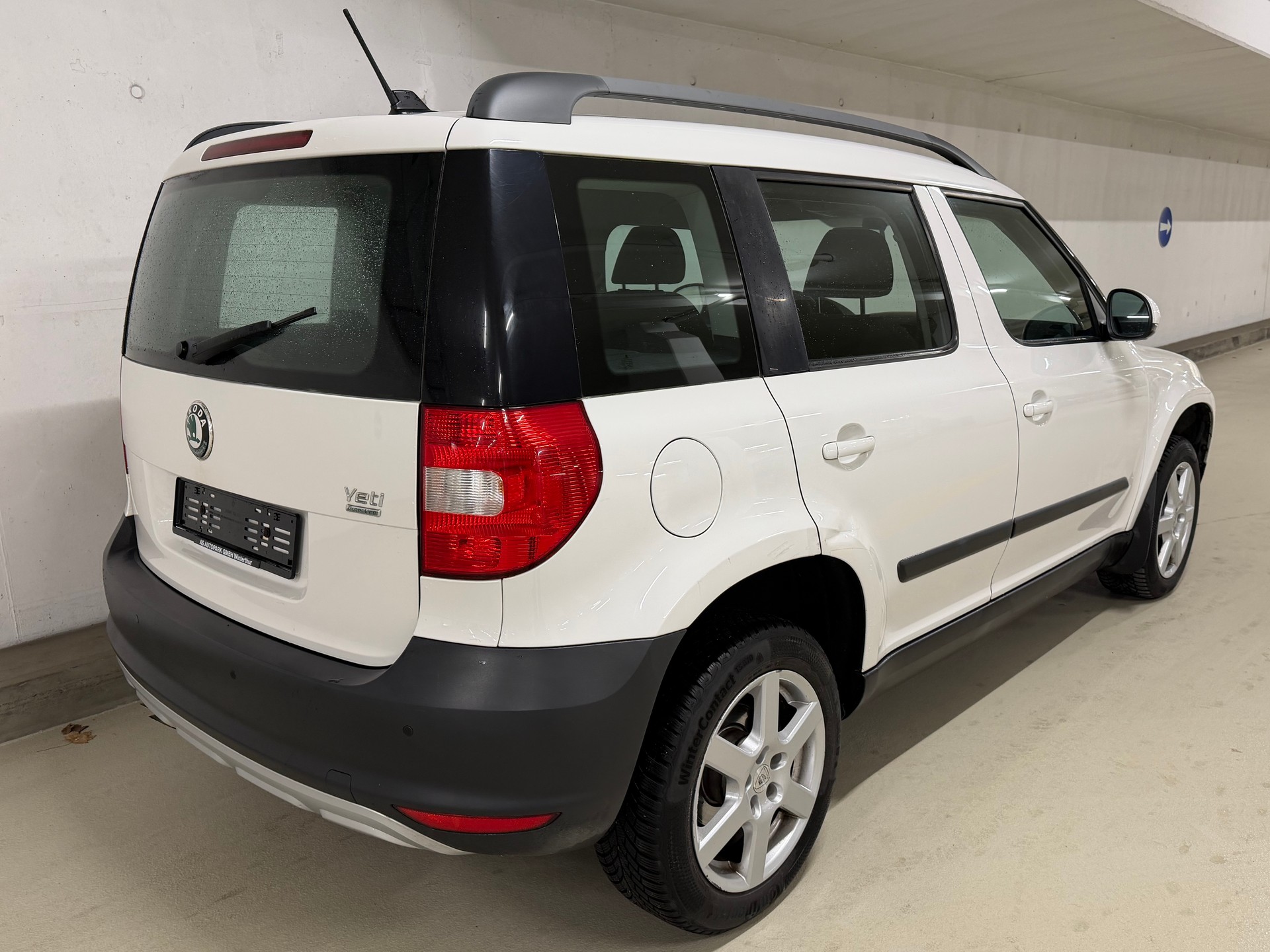 SKODA Yeti 1.6 TDI GL Ambition-image-4