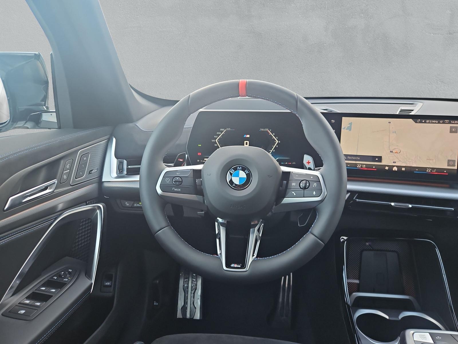 BMW X1 xDriveM35i-image-15