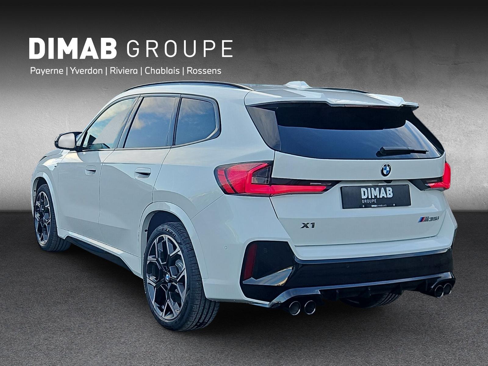 BMW X1 xDriveM35i-showroom-element-2