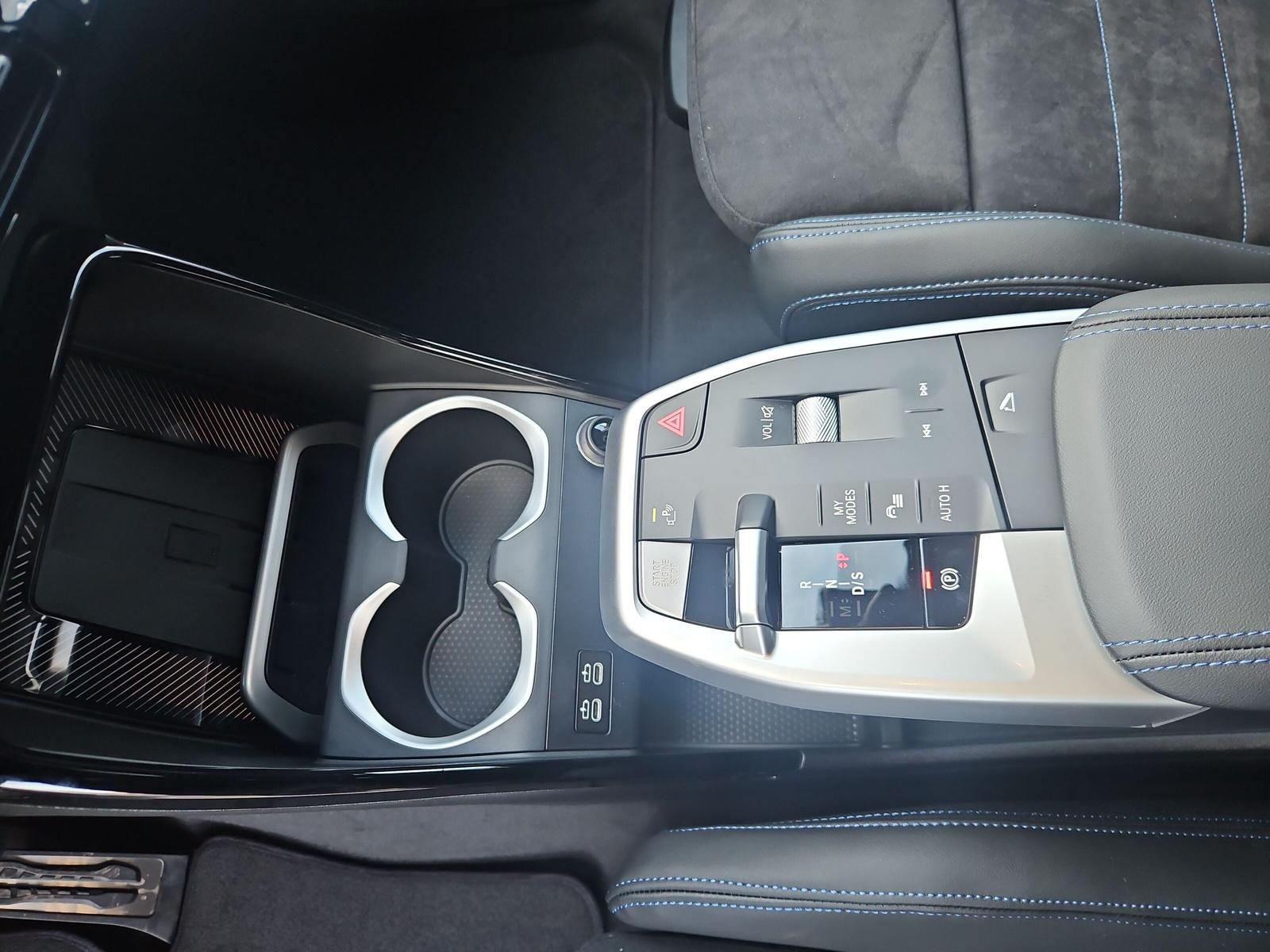 BMW X1 xDriveM35i-image-23