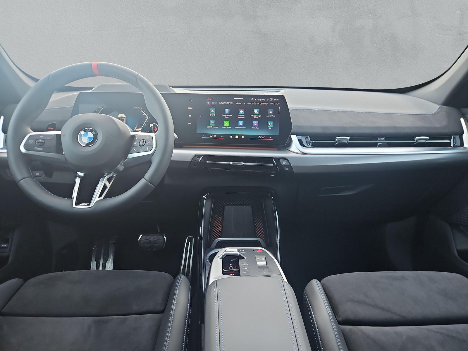 BMW X1 xDriveM35i-image-12