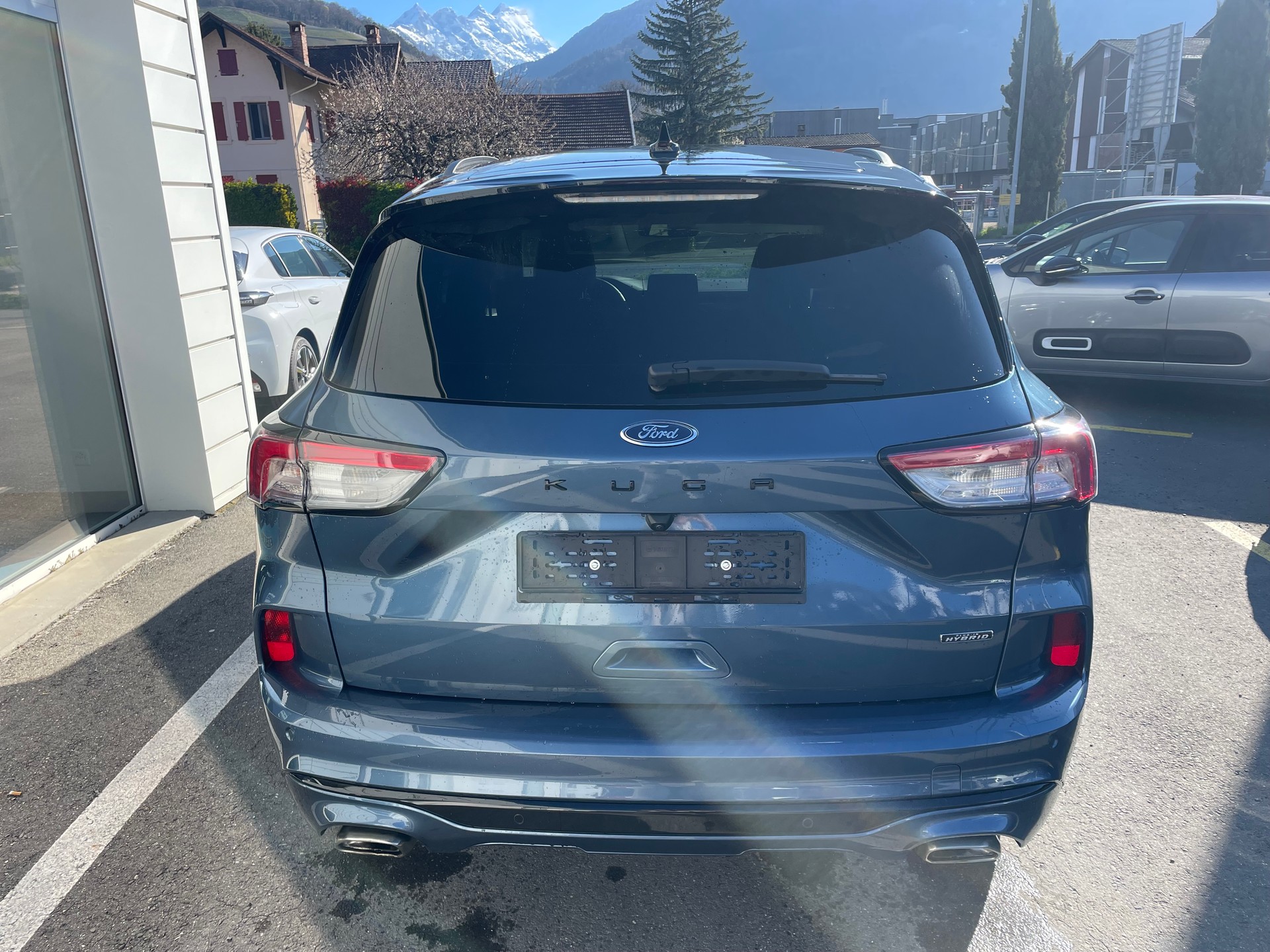 FORD Kuga 2.5 PHEV ST-Line 2WD-image-3