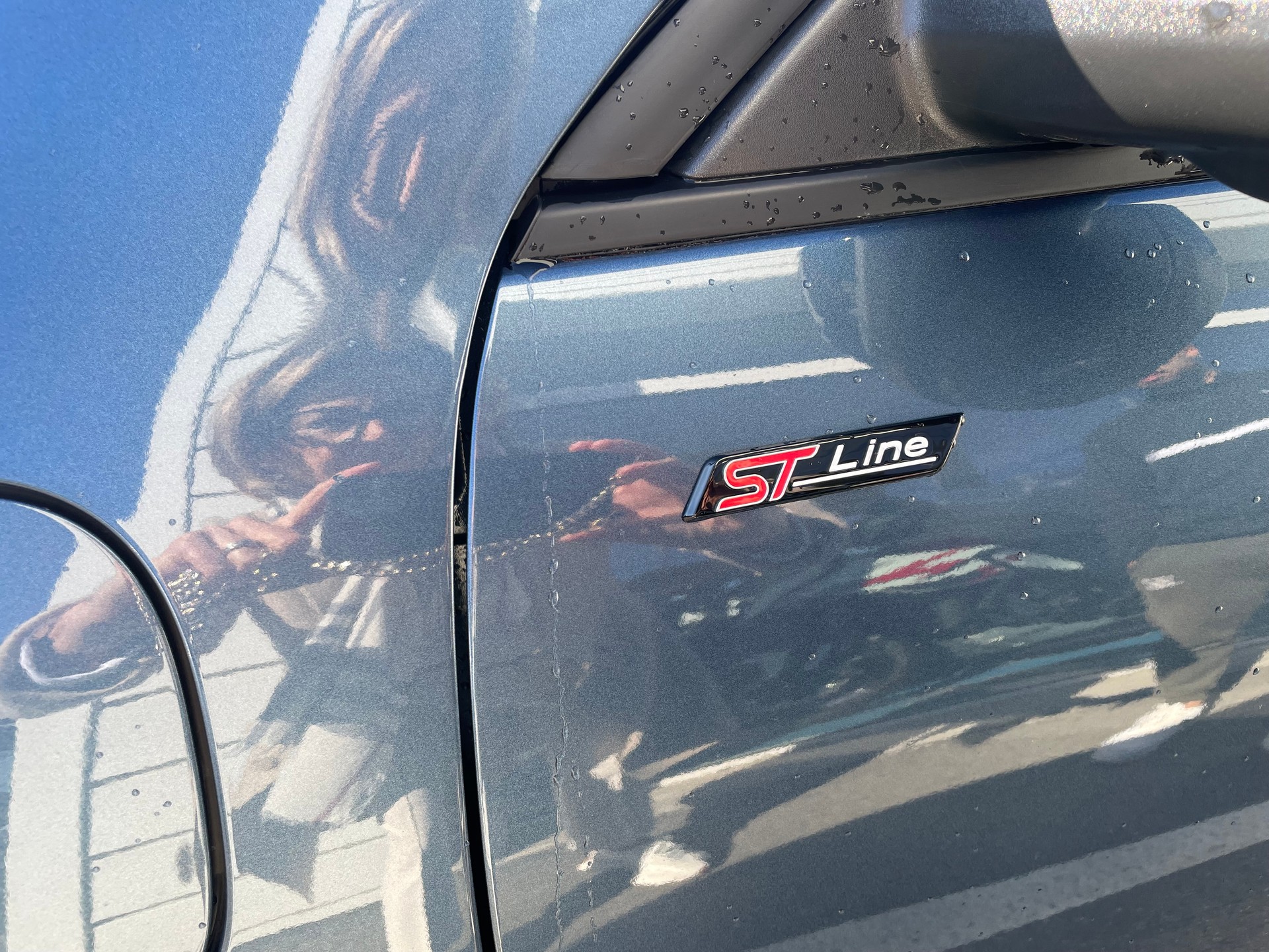 FORD Kuga 2.5 PHEV ST-Line 2WD-image-15