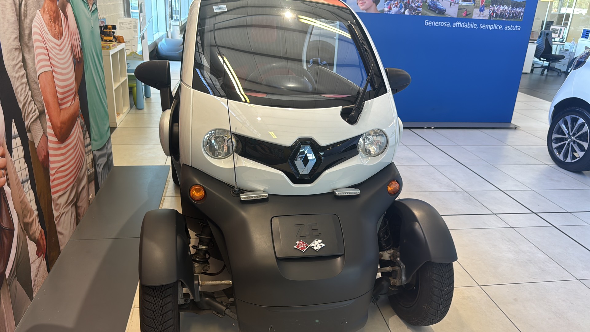 RENAULT Twizy Z.E. Urban (Batterie Miete)