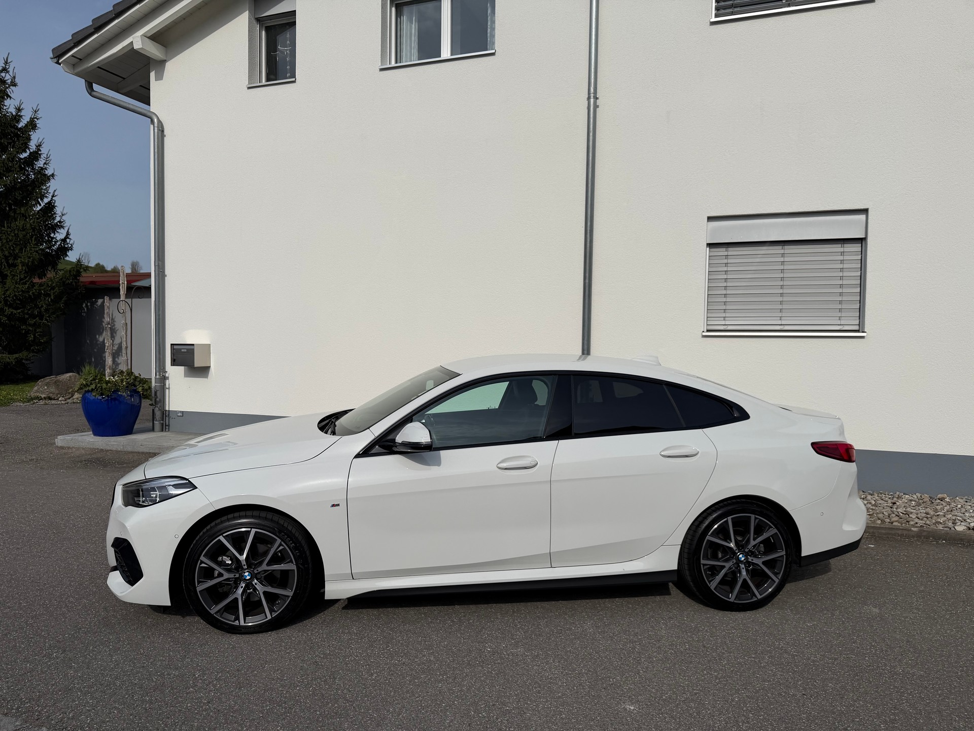 BMW 218i Gran Coupé M Sport Steptronic-image-11