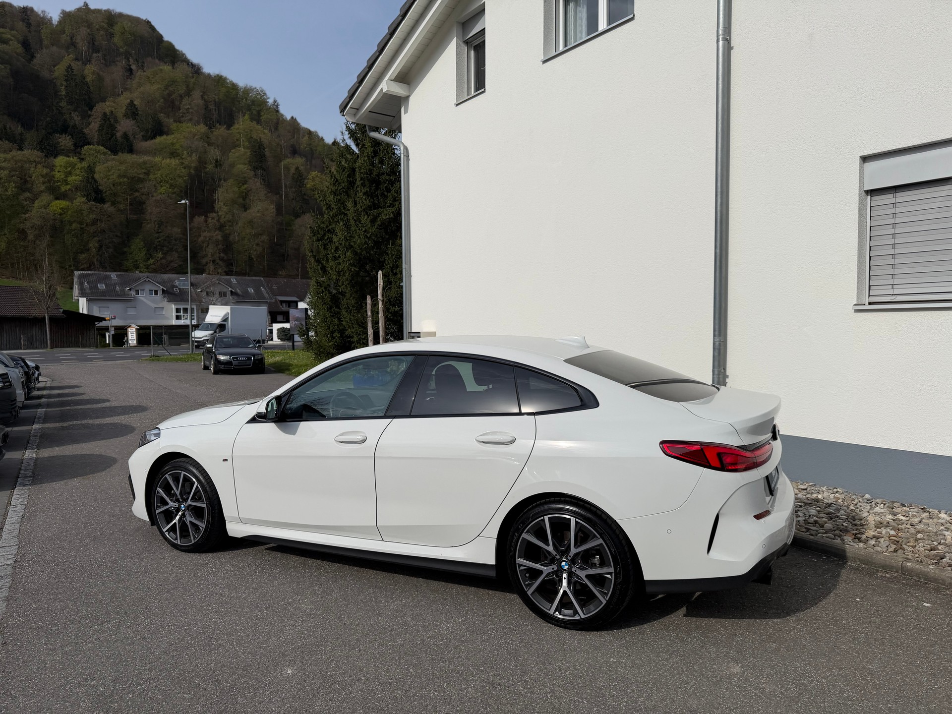 BMW 218i Gran Coupé M Sport Steptronic-image-12