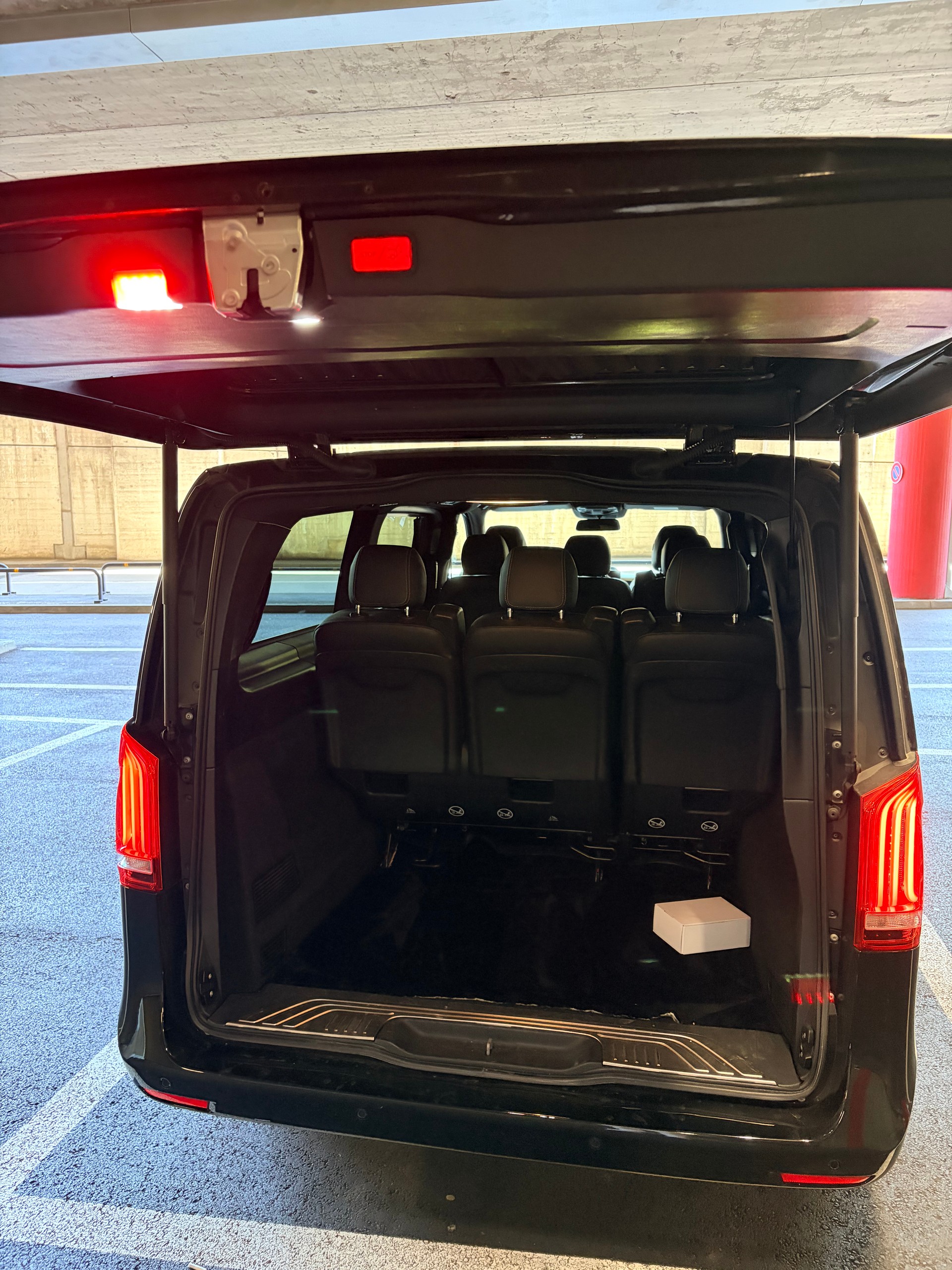 MERCEDES-BENZ V 250 d extralang Avantgarde 4Matic 9G-Tronic-image-2