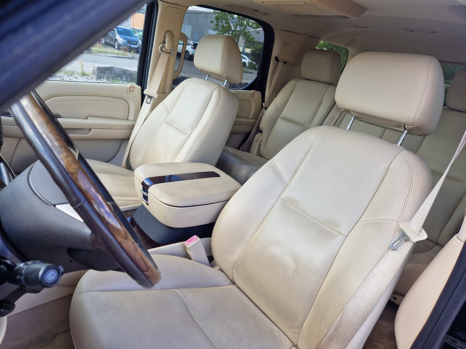 CADILLAC Escalade 6.2 Sport Luxury-image-12