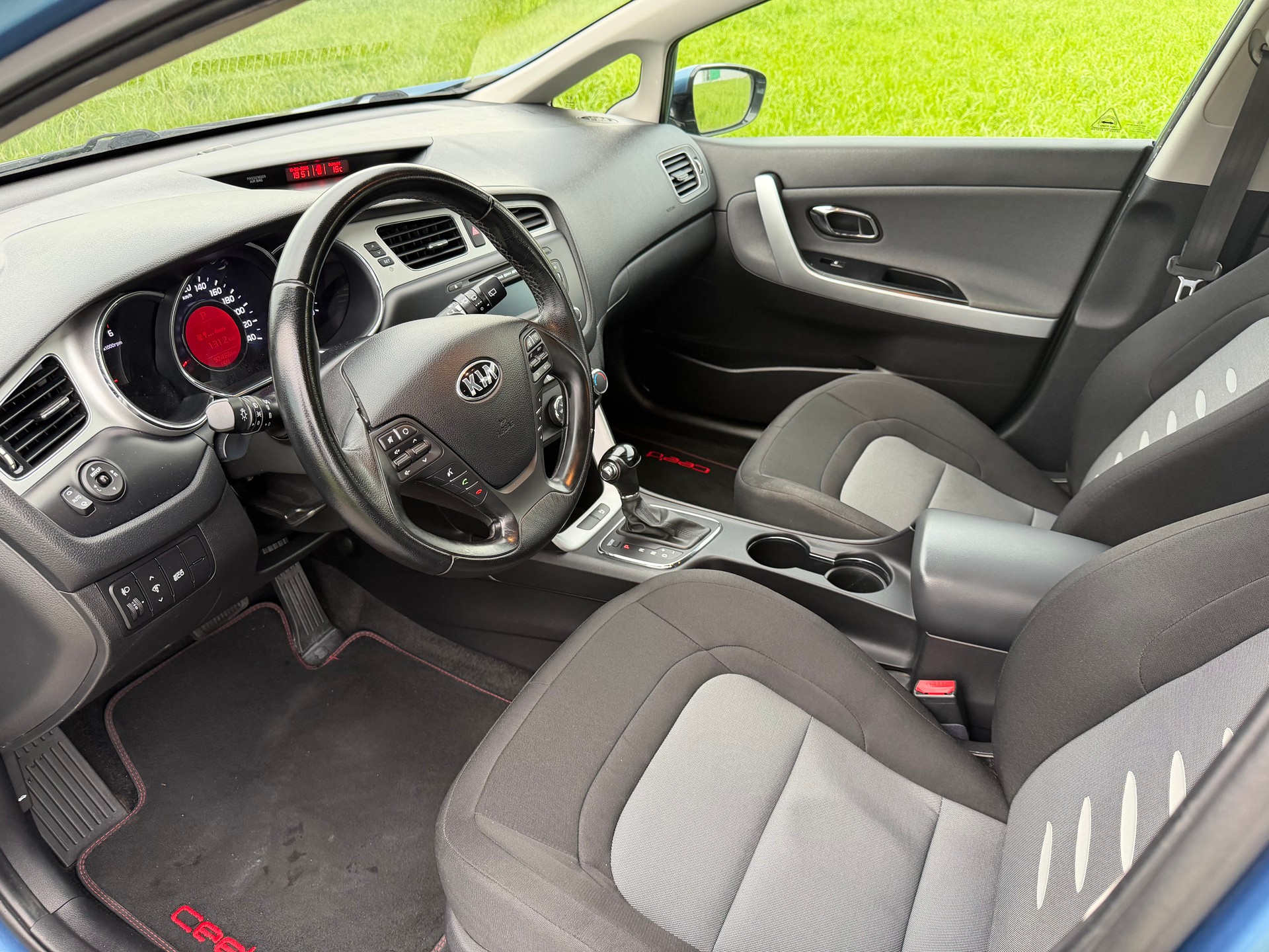 KIA Cee'd Sportswagon 1.6 CRDi Style Automat-image-8