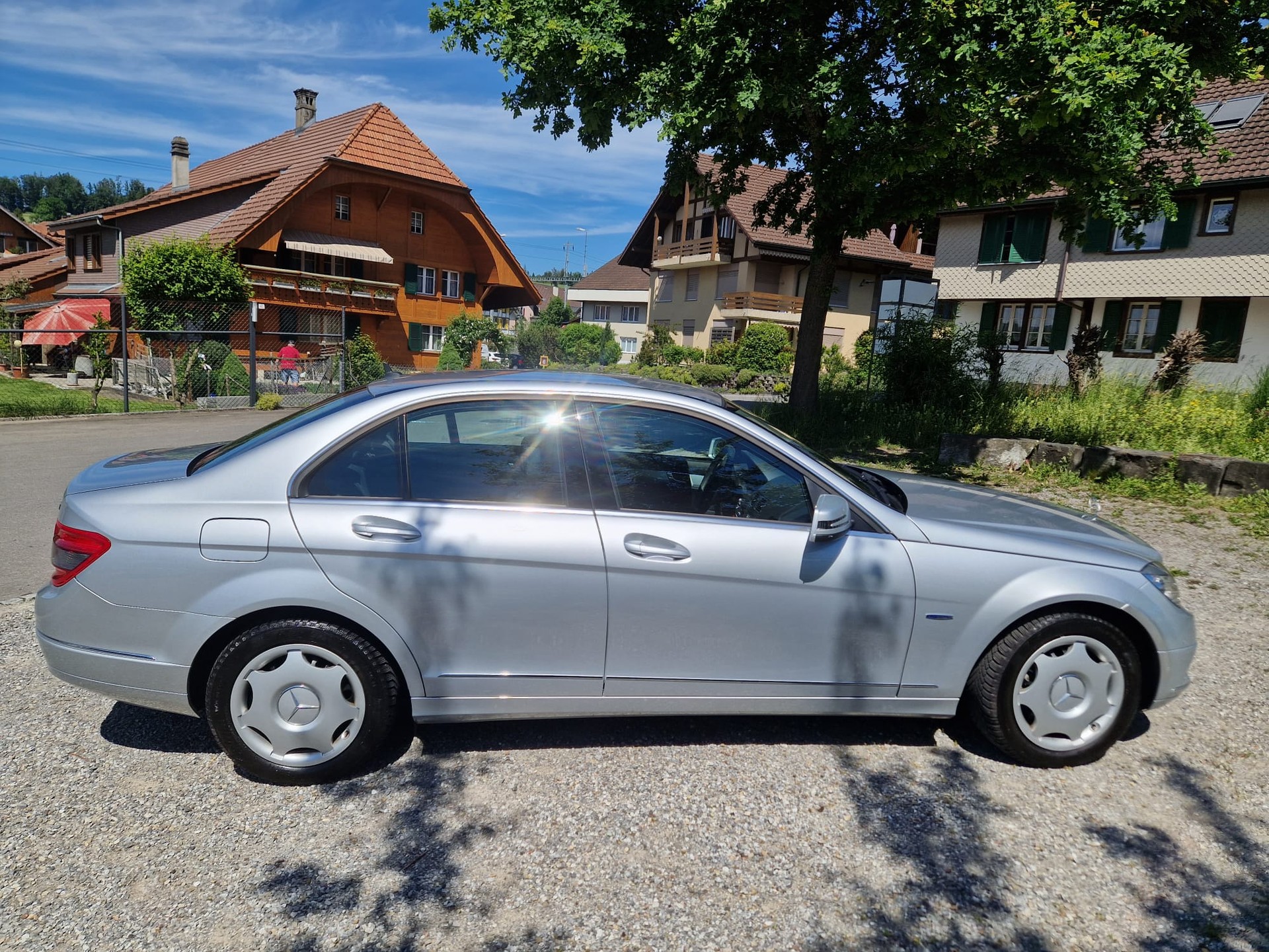 MERCEDES-BENZ C 250 CDI BlueEfficiency Automatic-image-1