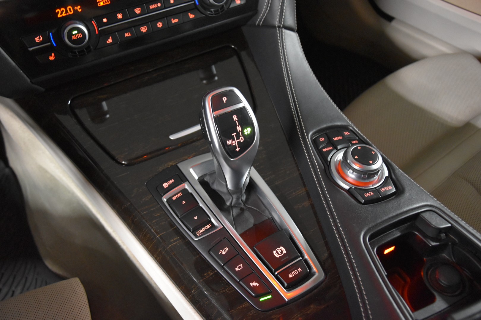 BMW 650i Coupé xDrive INDIVIDUAL-image-20