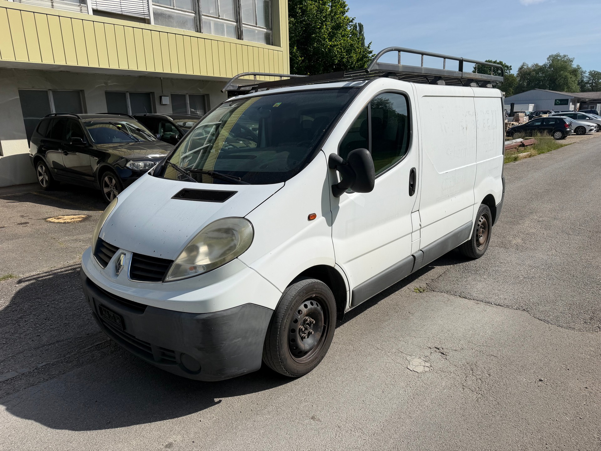 RENAULT Trafic 2.0 dCi 90 2.7t L1H1
