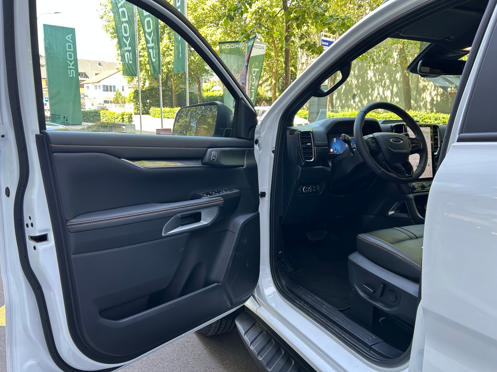 FORD Ranger Wildtrak 2.0 Eco Blue e-4WD Automat-image-7