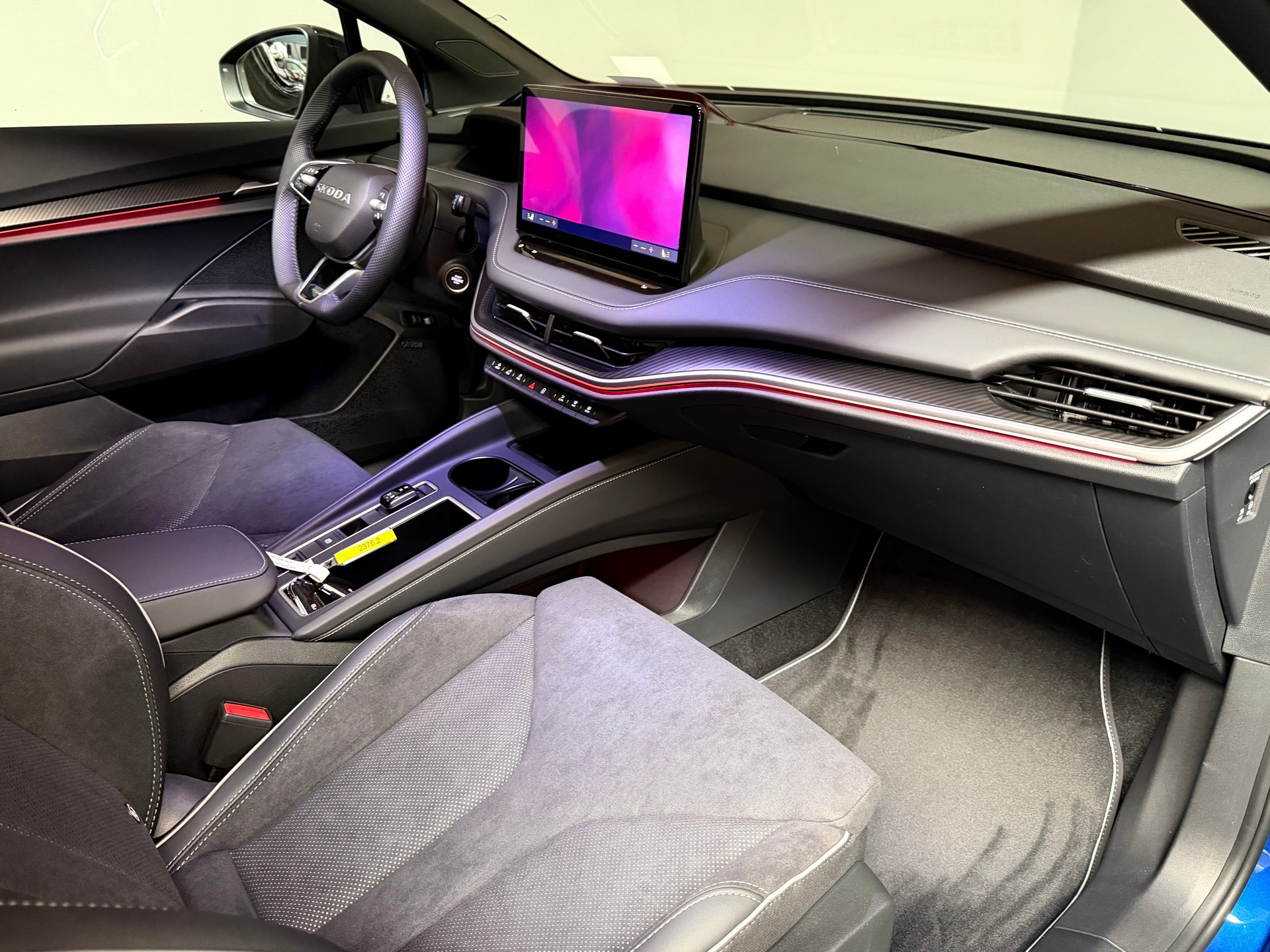 SKODA Enyaq 85x Sportline 4x4-image-18
