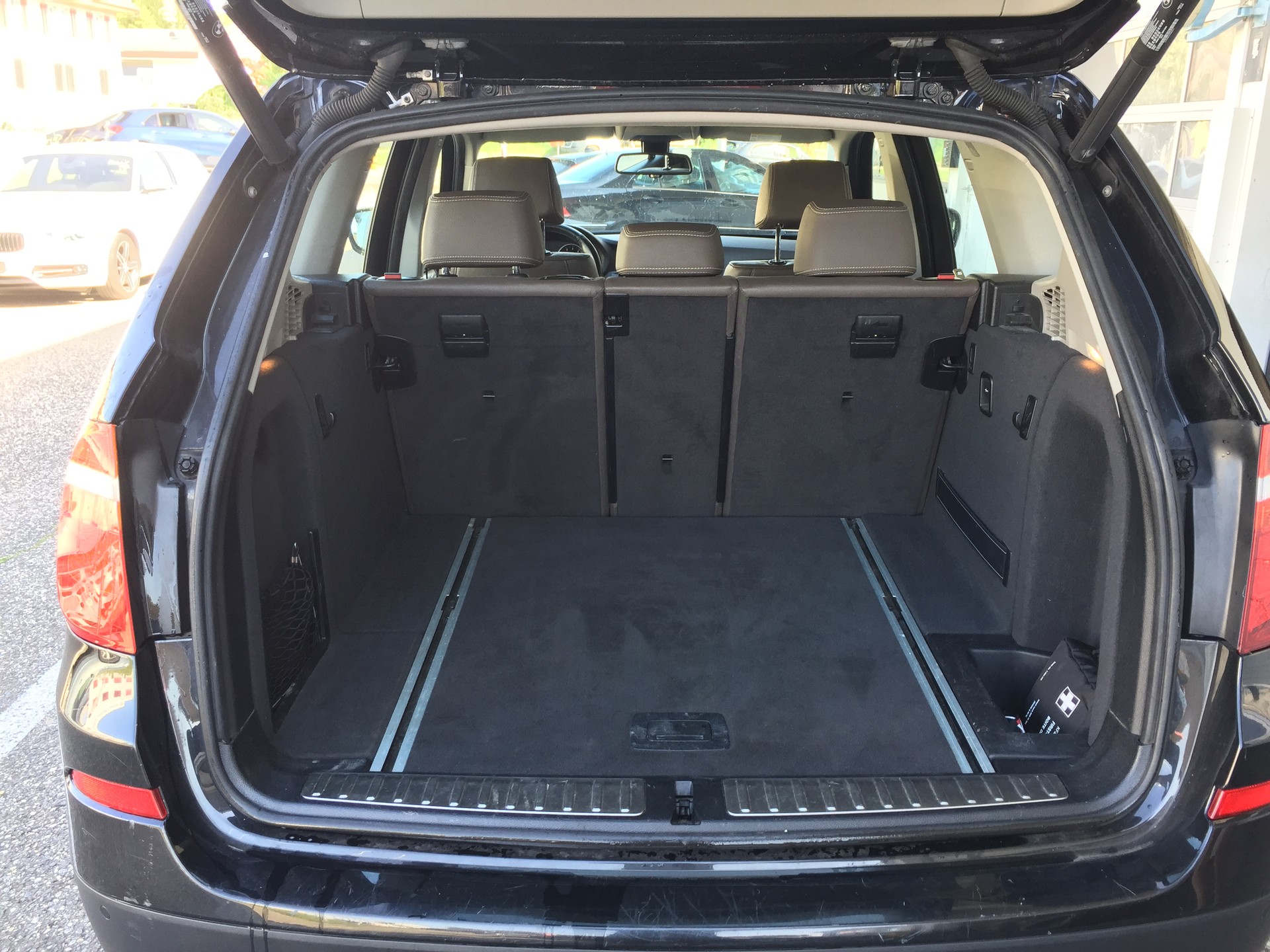 BMW X3 xDrive 20i Steptronic-image-6