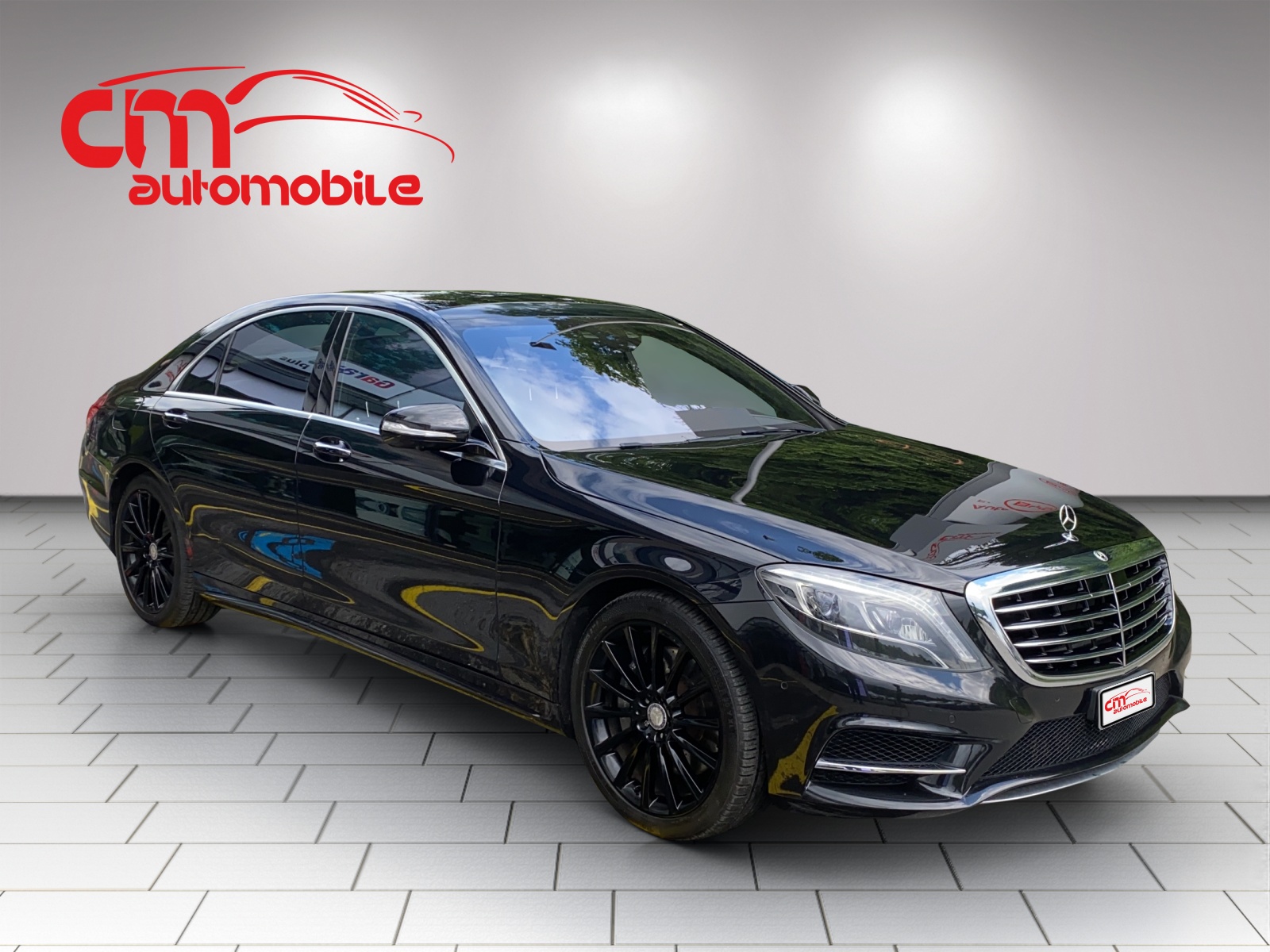 MERCEDES-BENZ S 500 4Matic 7G-Tronic-showroom-element-3