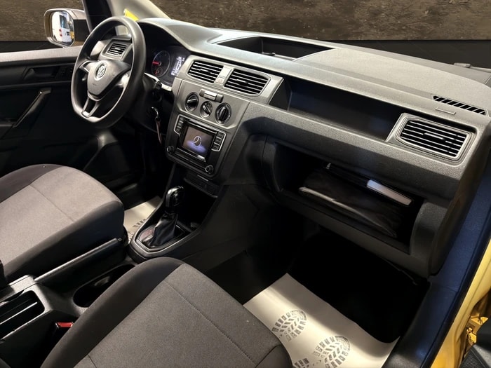 VW Caddy 2.0TDI 4Motion BlueMotion Technology DSG-image-8