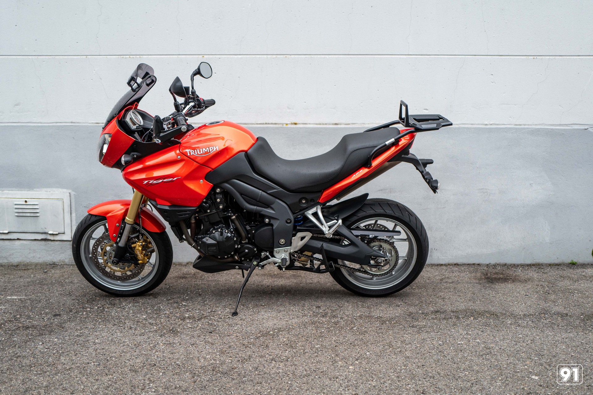 TRIUMPH Tiger 1050 ABS-image-2