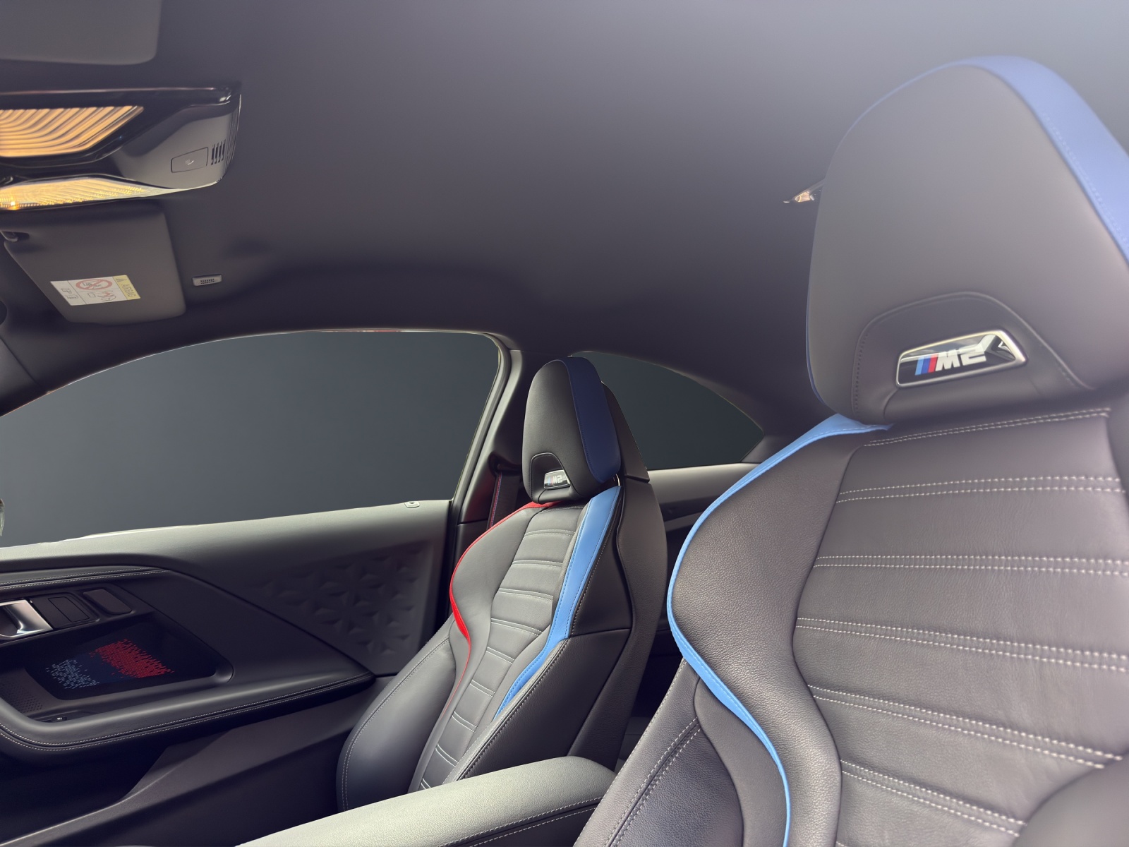 BMW M2 Coupé-image-9