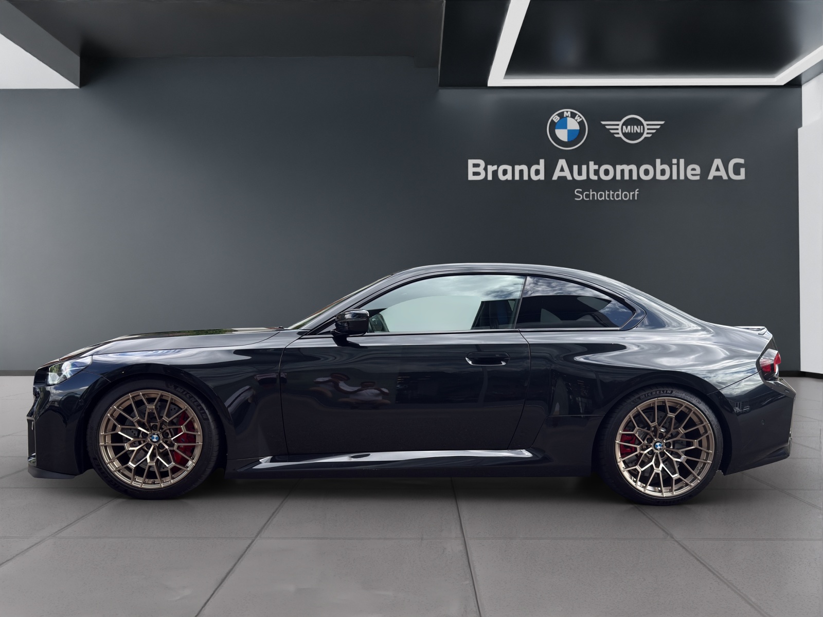 BMW M2 Coupé-showroom-element-1
