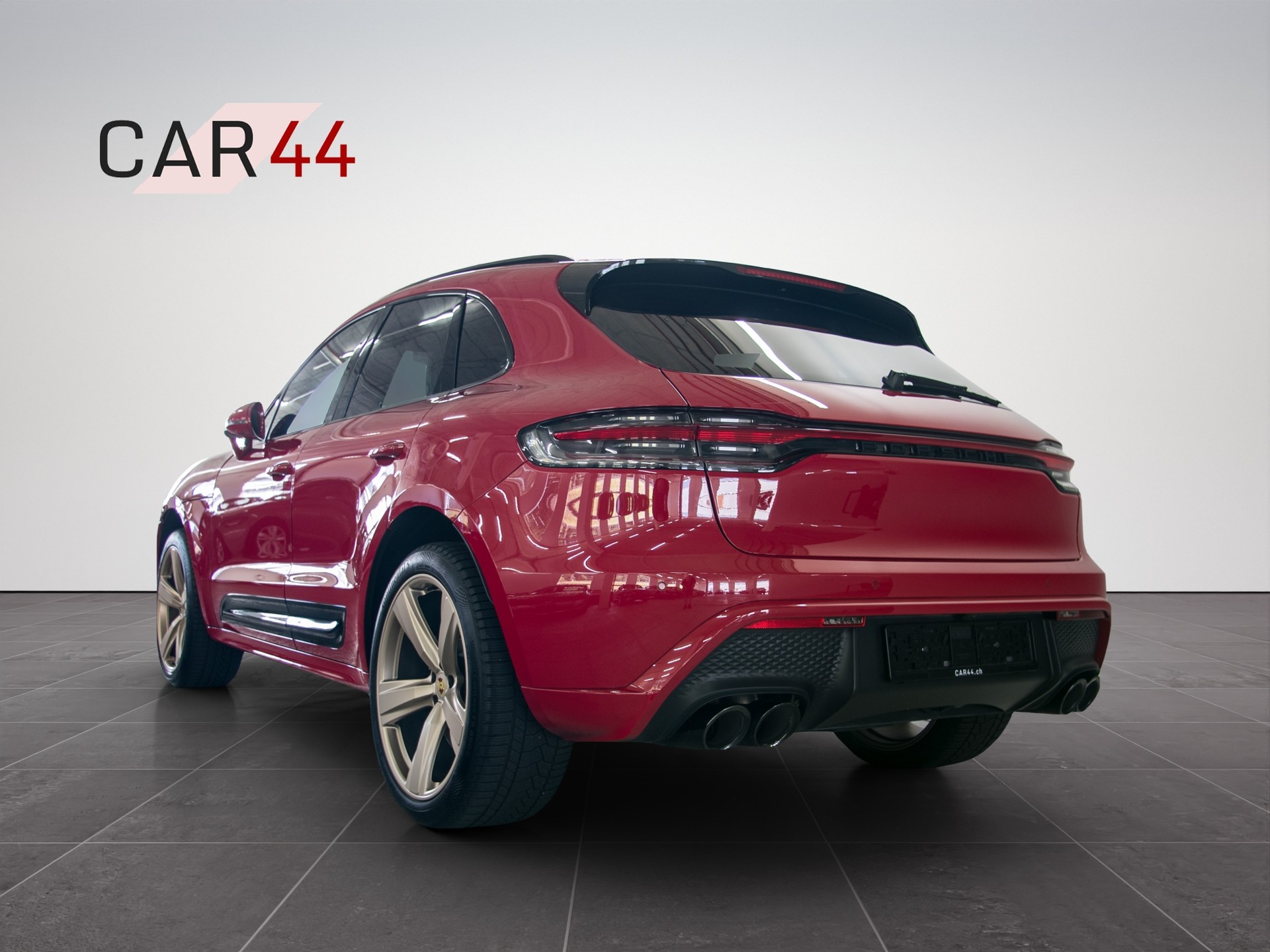 PORSCHE Macan S PDK-showroom-element-2