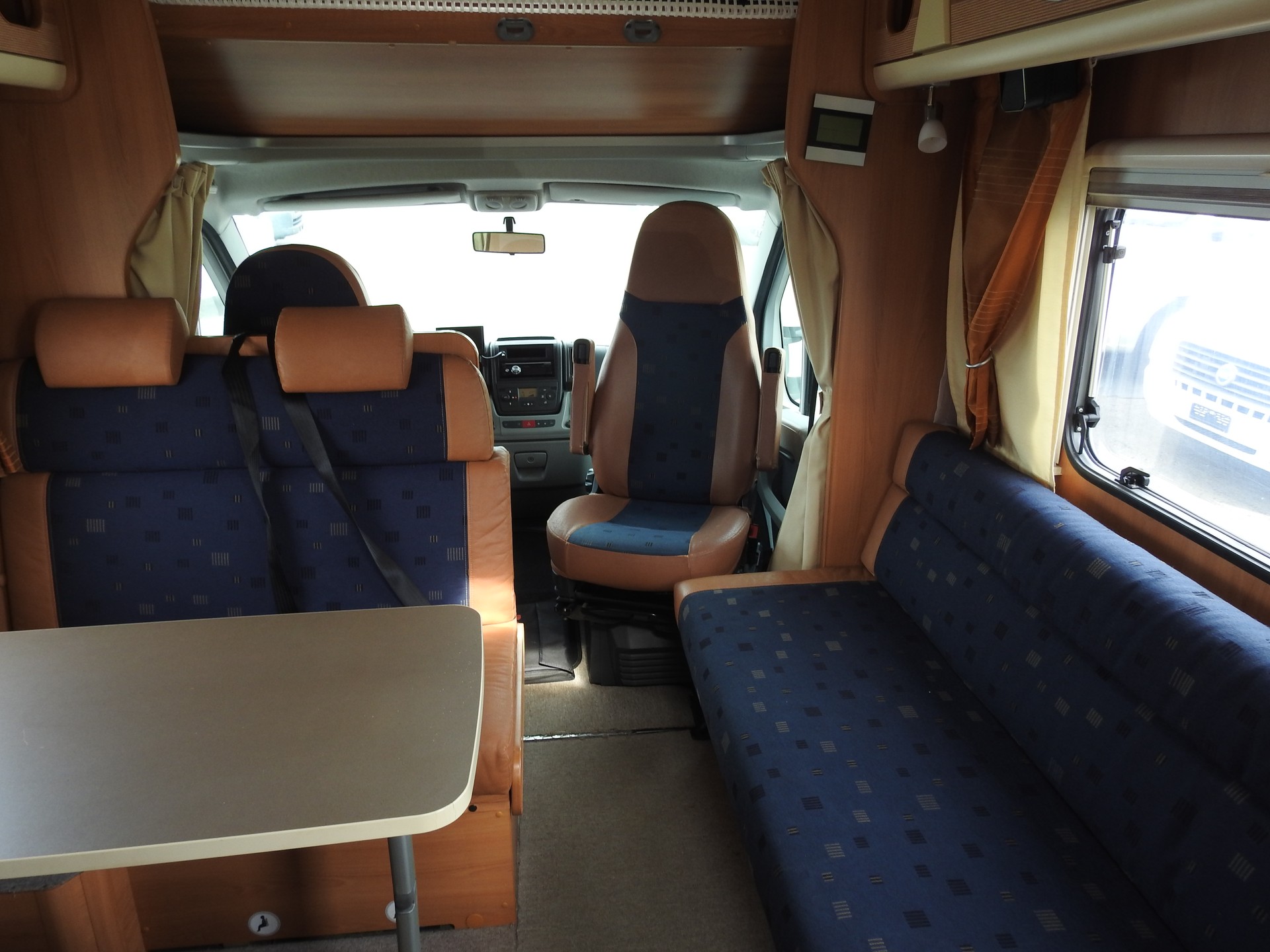 FIAT Dethleffs Globe R-image-16