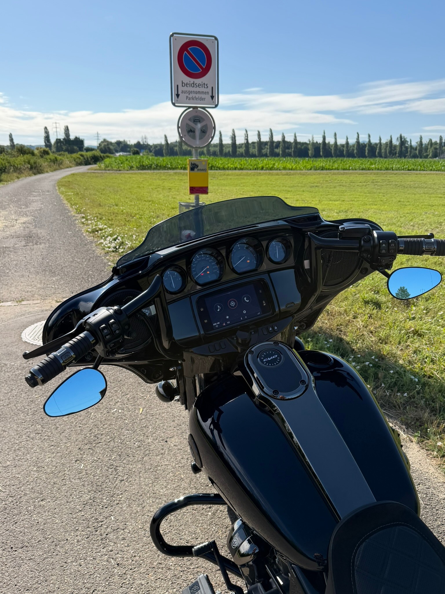 HARLEY-DAVIDSON FLHXSE Street Glide CVO 117-image-2