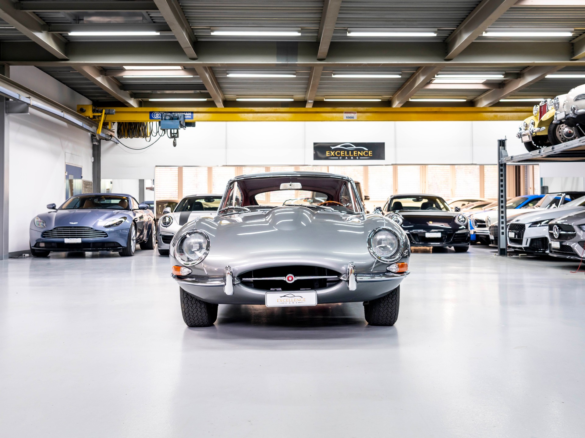 JAGUAR E-Type 4.2 Cpe Serie 1-showroom-element-2