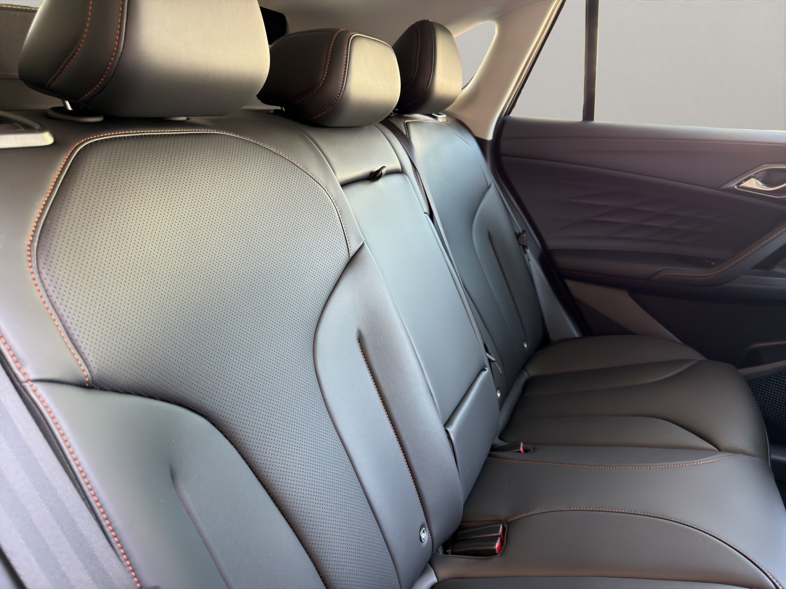 MG HS 1.5 Hybrid Luxury-image-15