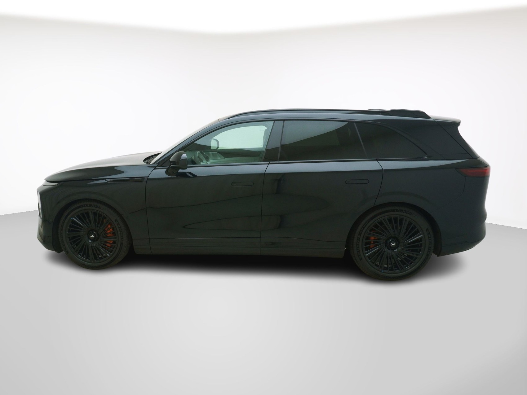 XPENG G9 Performance Black Edition AWD-showroom-element-1