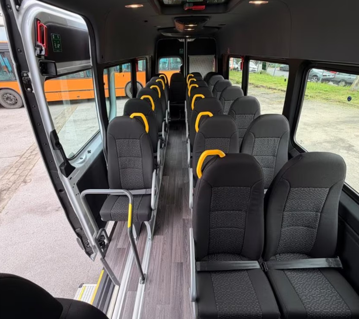 MERCEDES-BENZ Sprinter Transfer 45 21+1+1 -Sitzer Schulbus-image-5