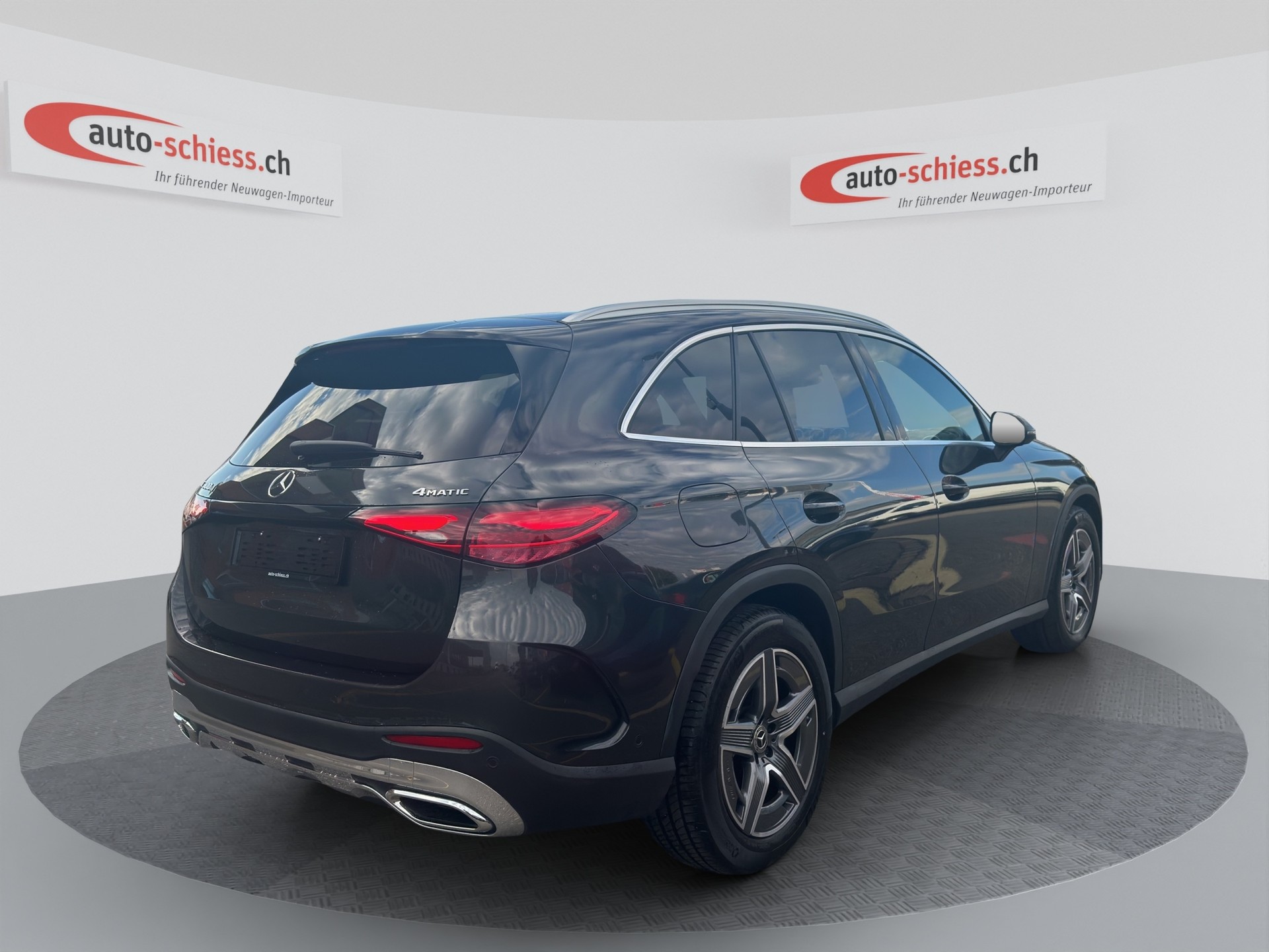 MERCEDES-BENZ 300 d 4MATIC AMG LINE-image-4