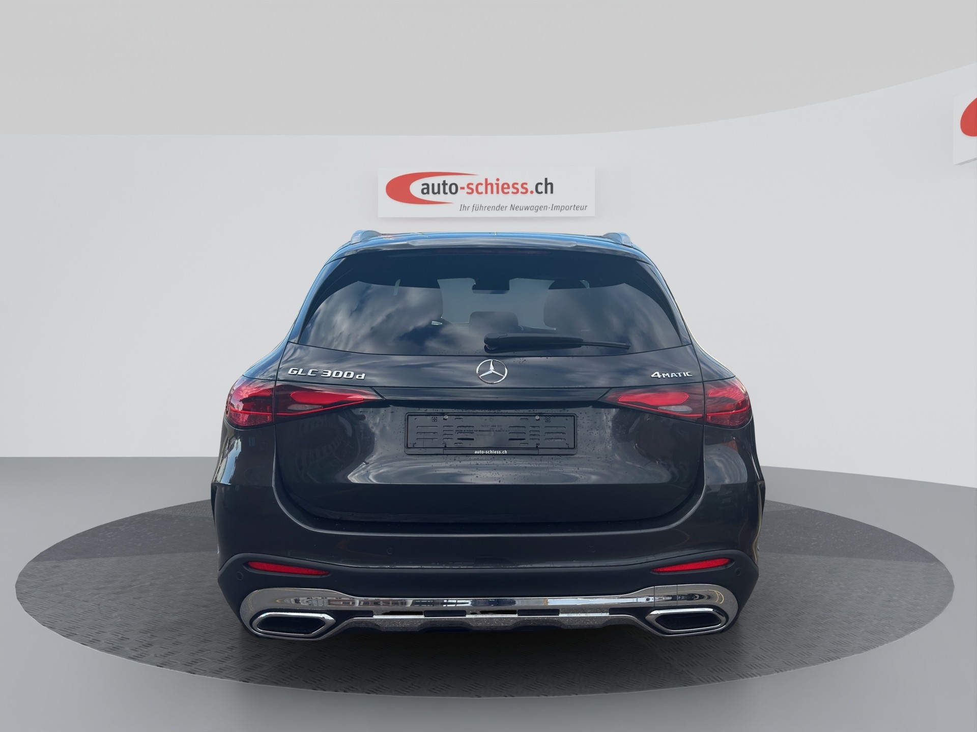MERCEDES-BENZ 300 d 4MATIC AMG LINE-showroom-element-2