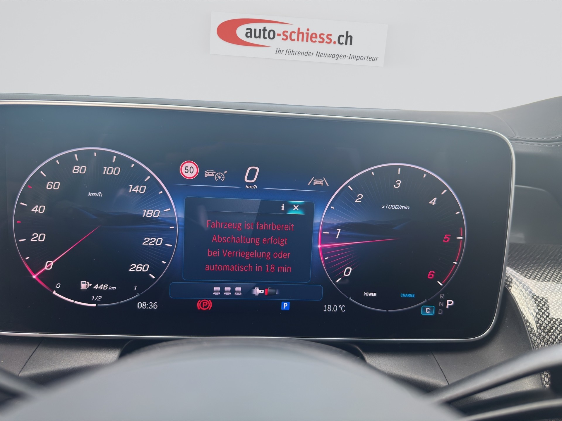 MERCEDES-BENZ 300 d 4MATIC AMG LINE-image-11