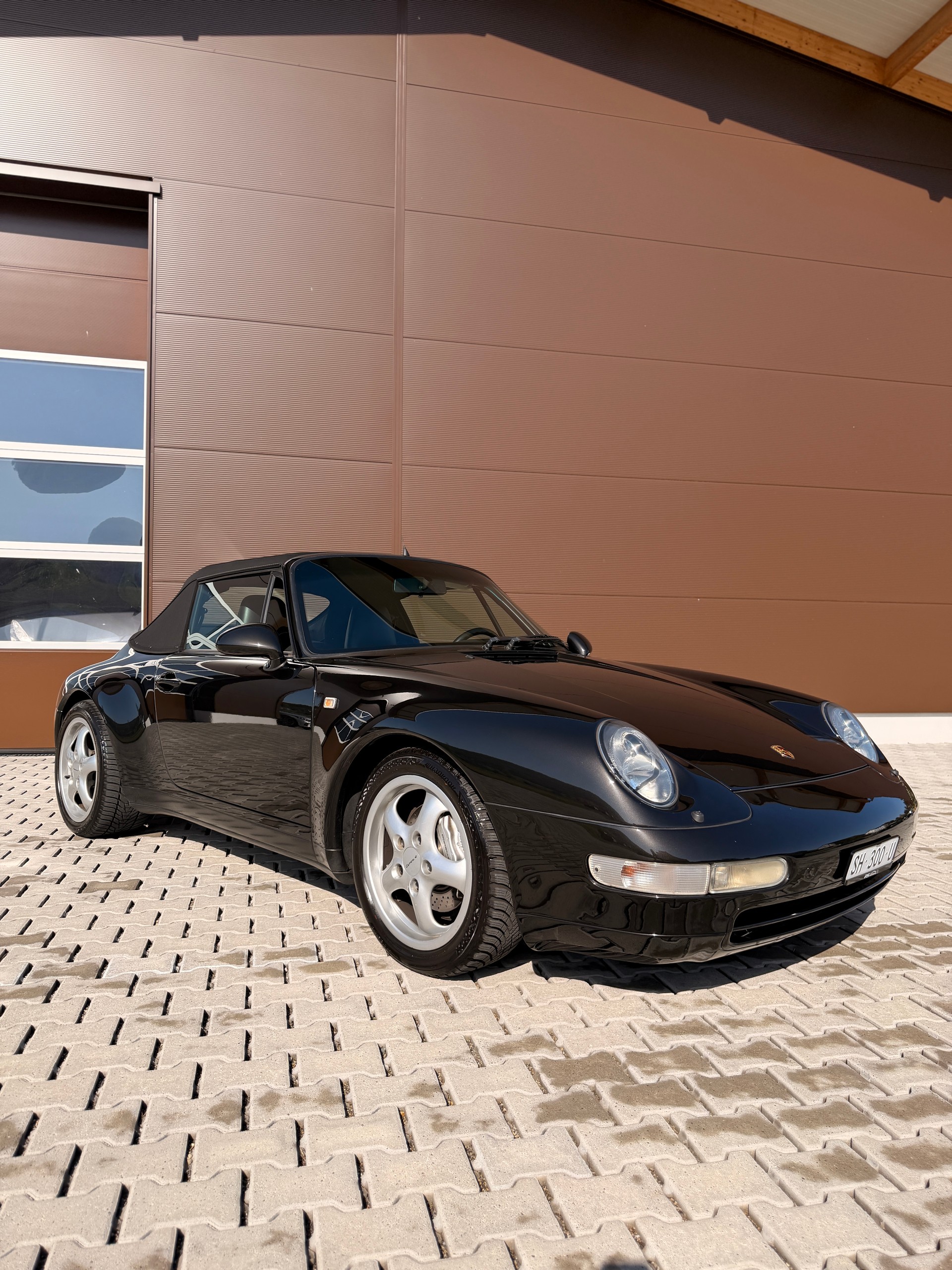 PORSCHE 911 Carrera Cabrio