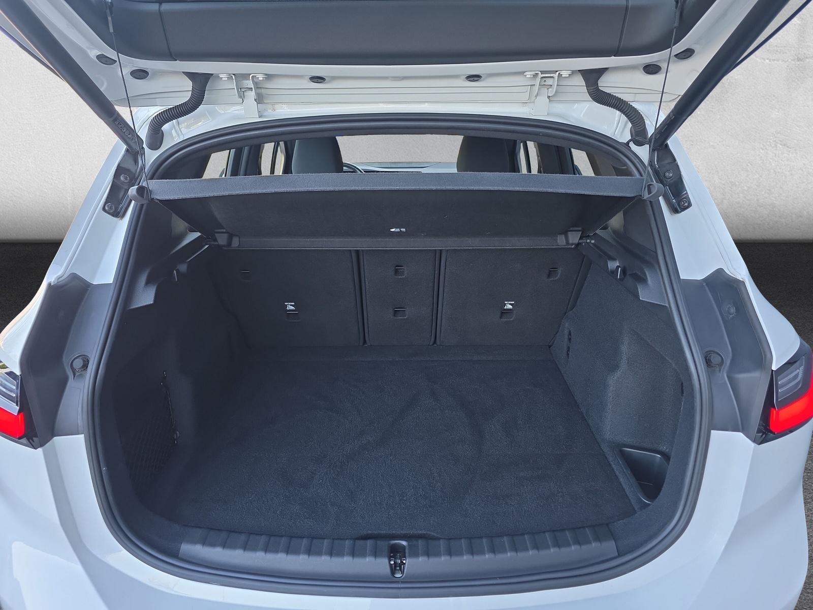 BMW 218i Active Tourer U06 (CH)-image-10