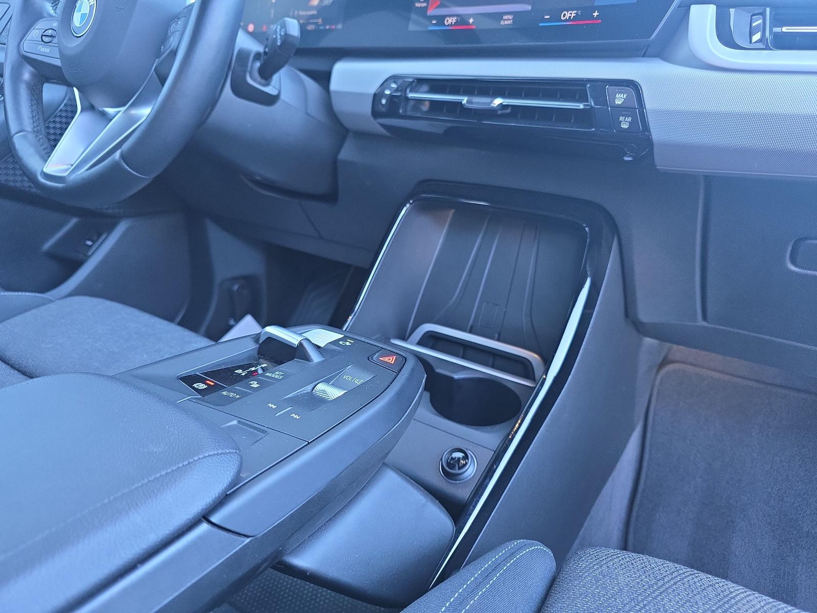 BMW 218i Active Tourer U06 (CH)-image-14